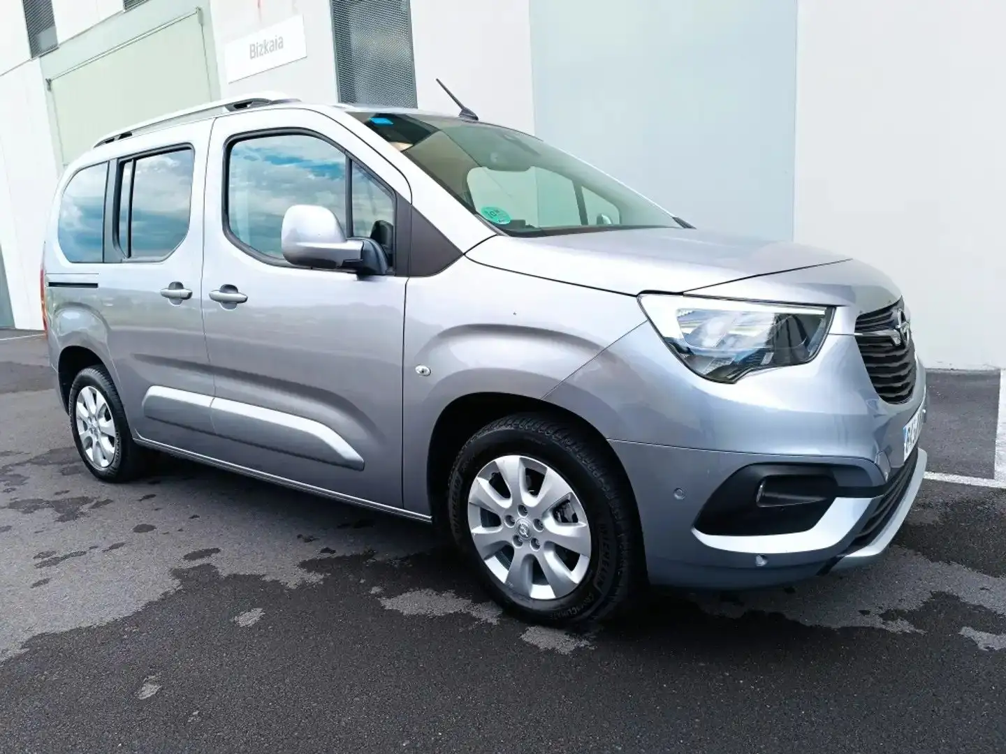 Opel Combo Life 1.2 T S/S Innovation L - 2