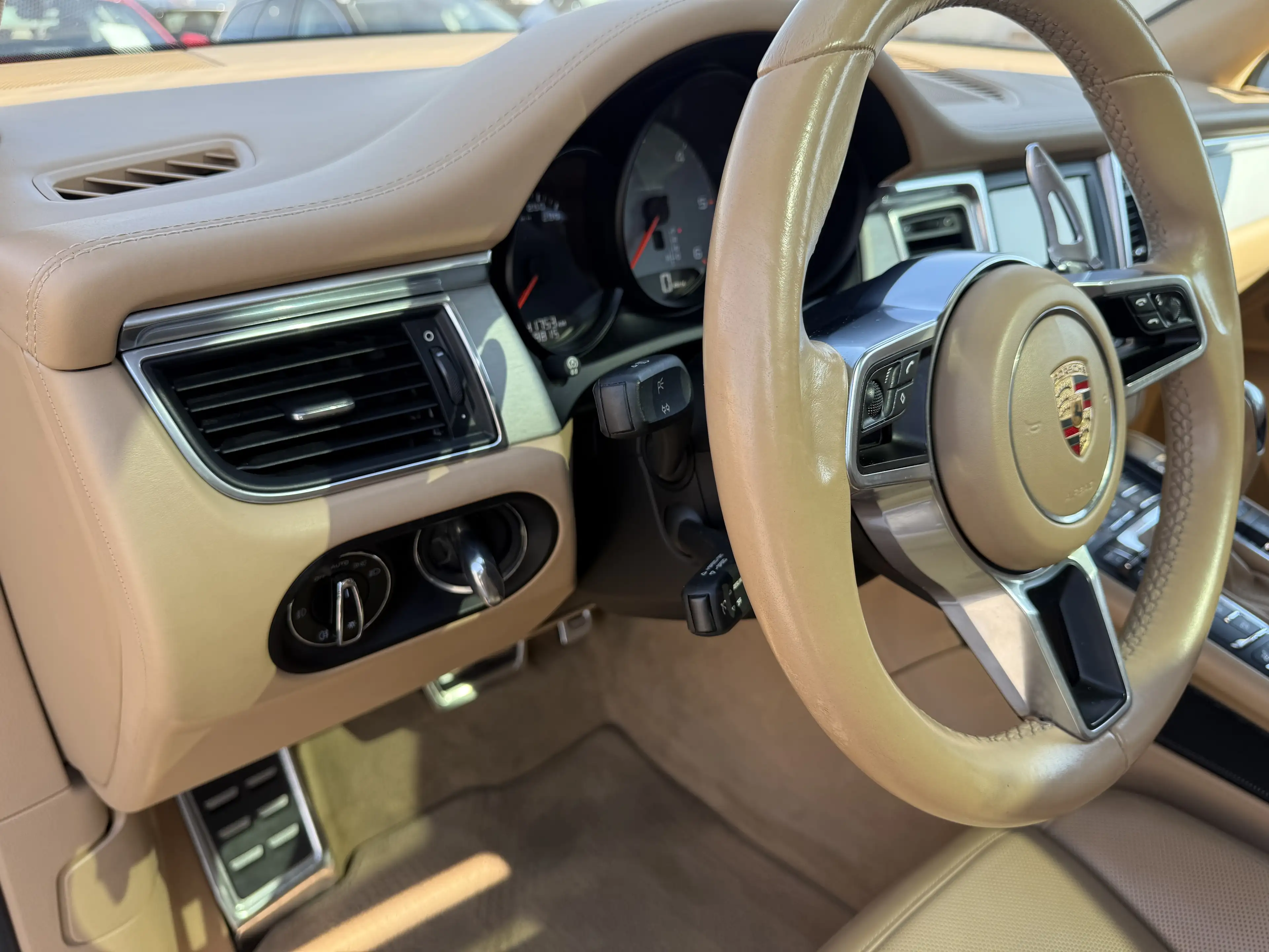 Porsche Macan S 3,0 21 Zoll Räder — photo 15