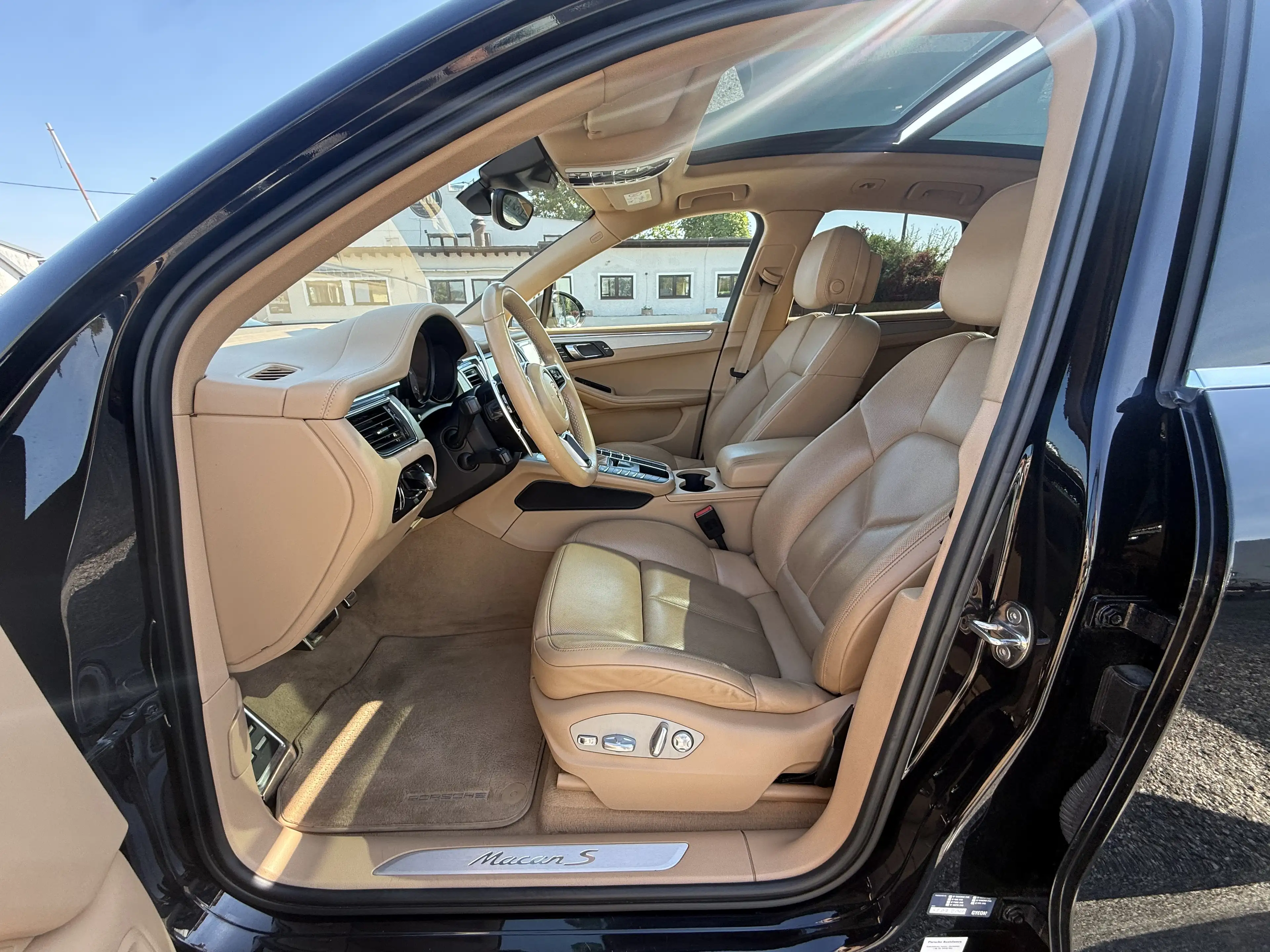 Porsche Macan S 3,0 21 Zoll Räder — photo 11