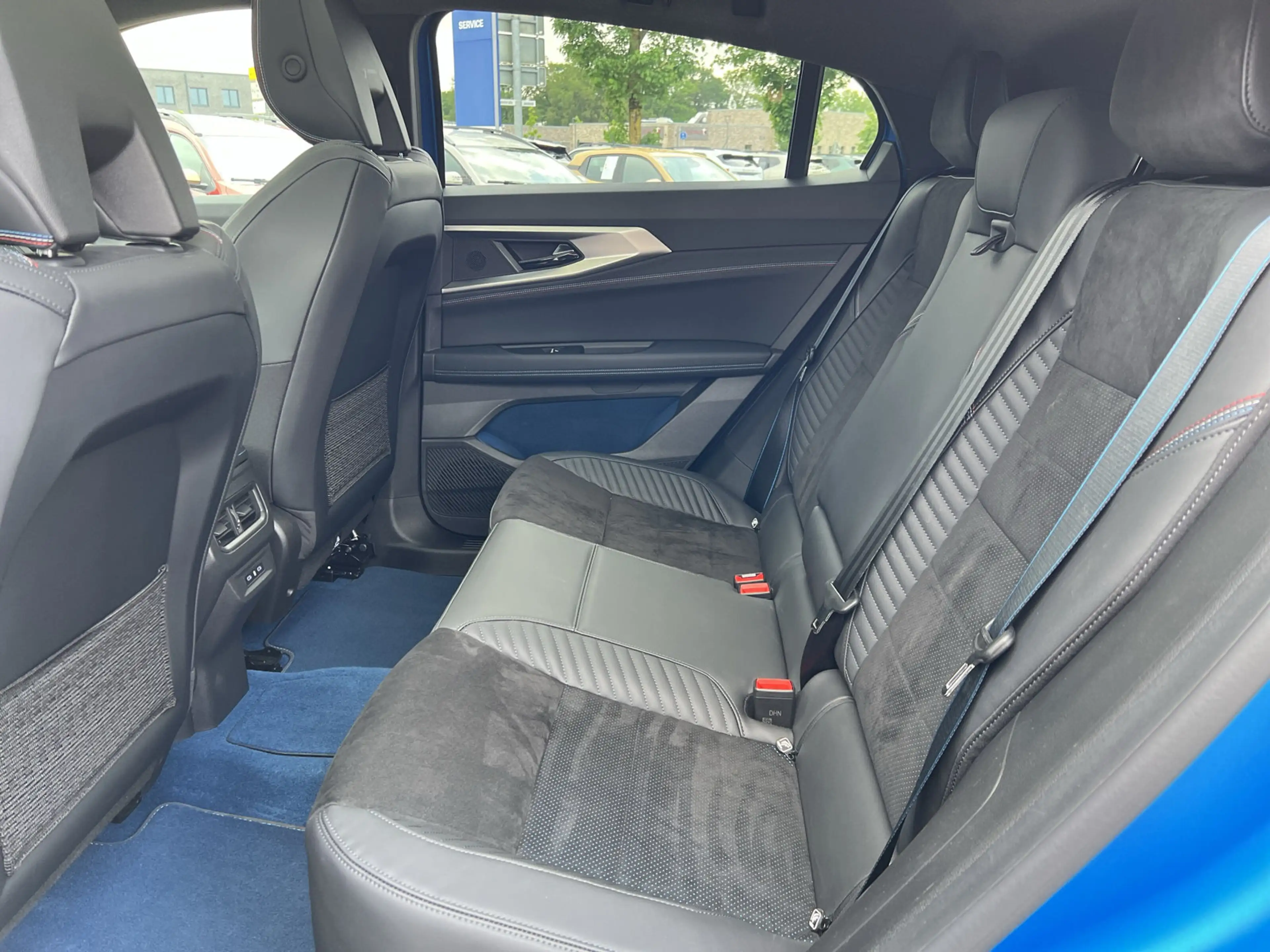 Renault Rafale Plug-in Hybrid 300 4x4 Atelier Alpine Pano+AHK+RFK — photo 10