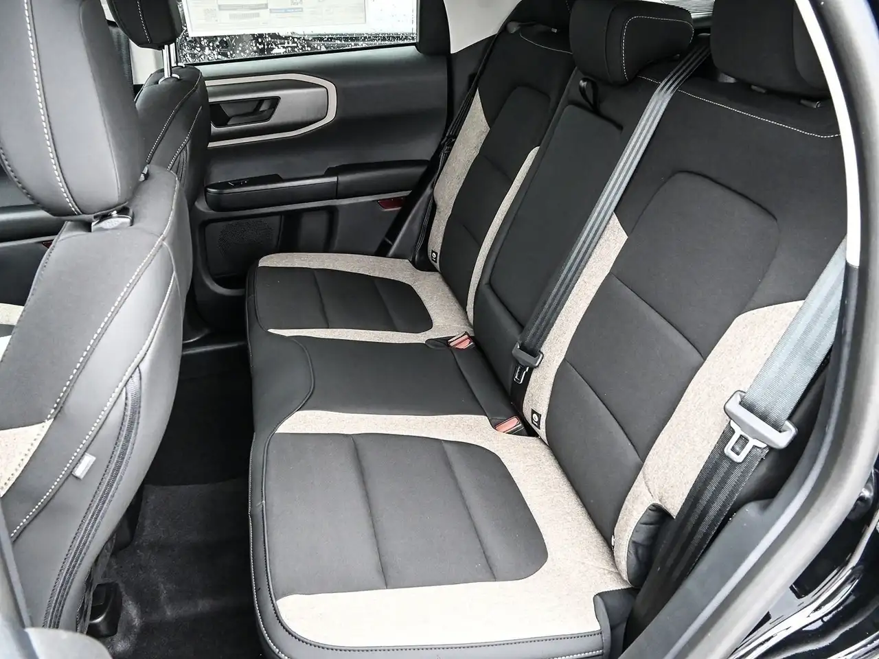 Ford Bronco Sport photo Ford Bronco Sport