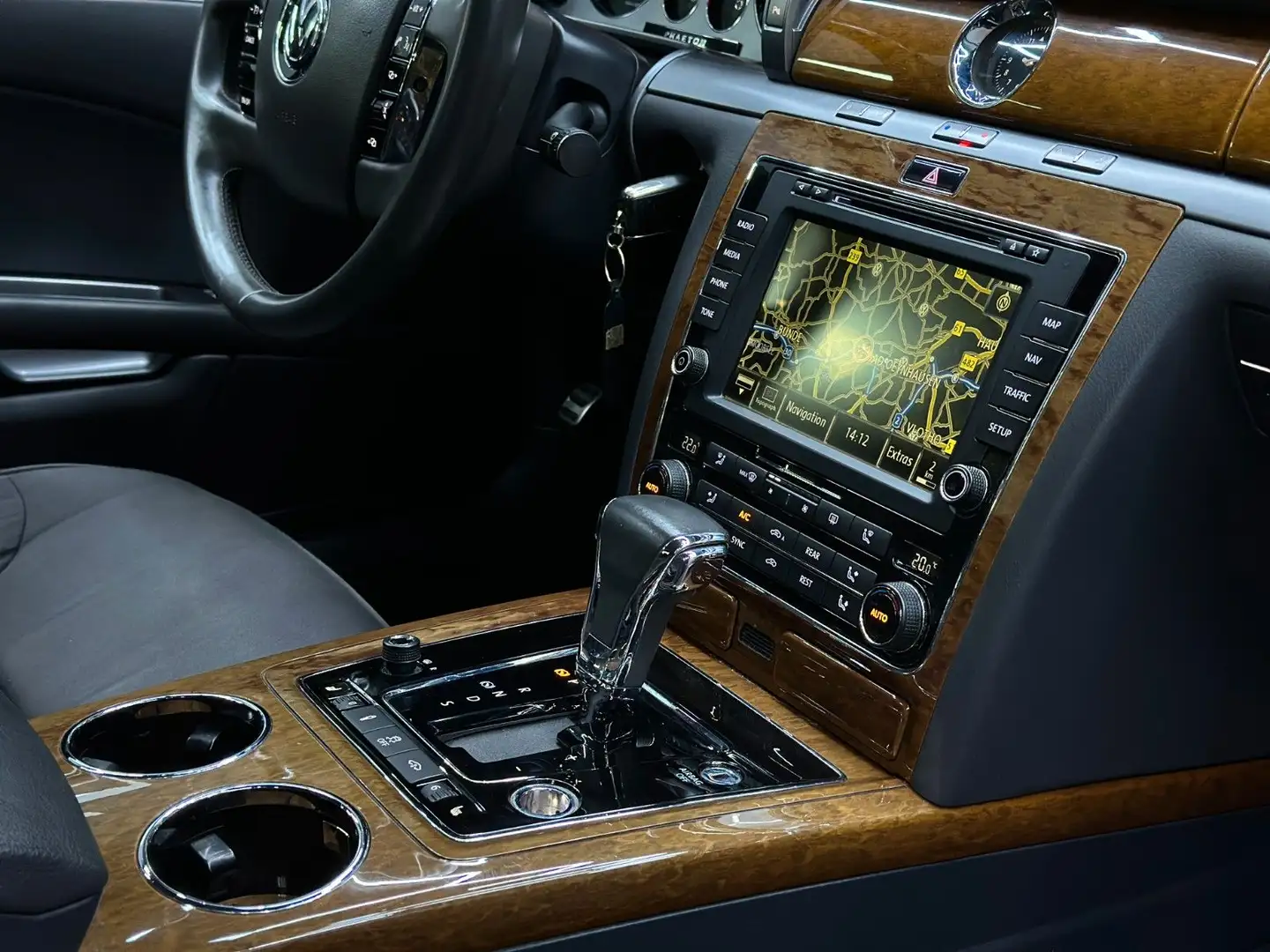 Volkswagen Phaeton PHAETON*V6 TDI*GP4*4M*LUFT*OXIDATIONSFREI* Noir - 2