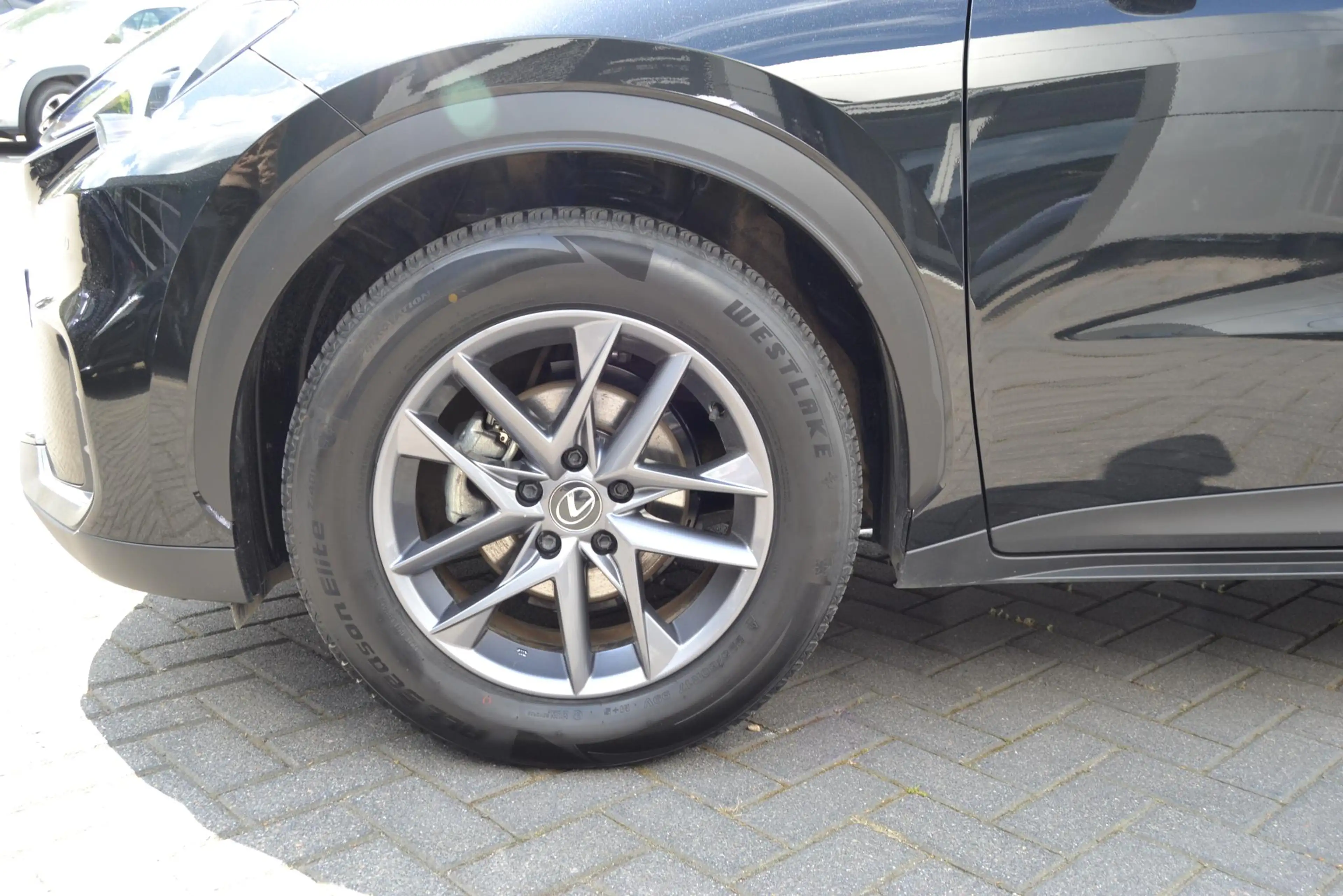 Lexus LBX 2WD STOELVERW STUURVERW PARK-SENSOR BLIND-SPOT CAR — photo 10