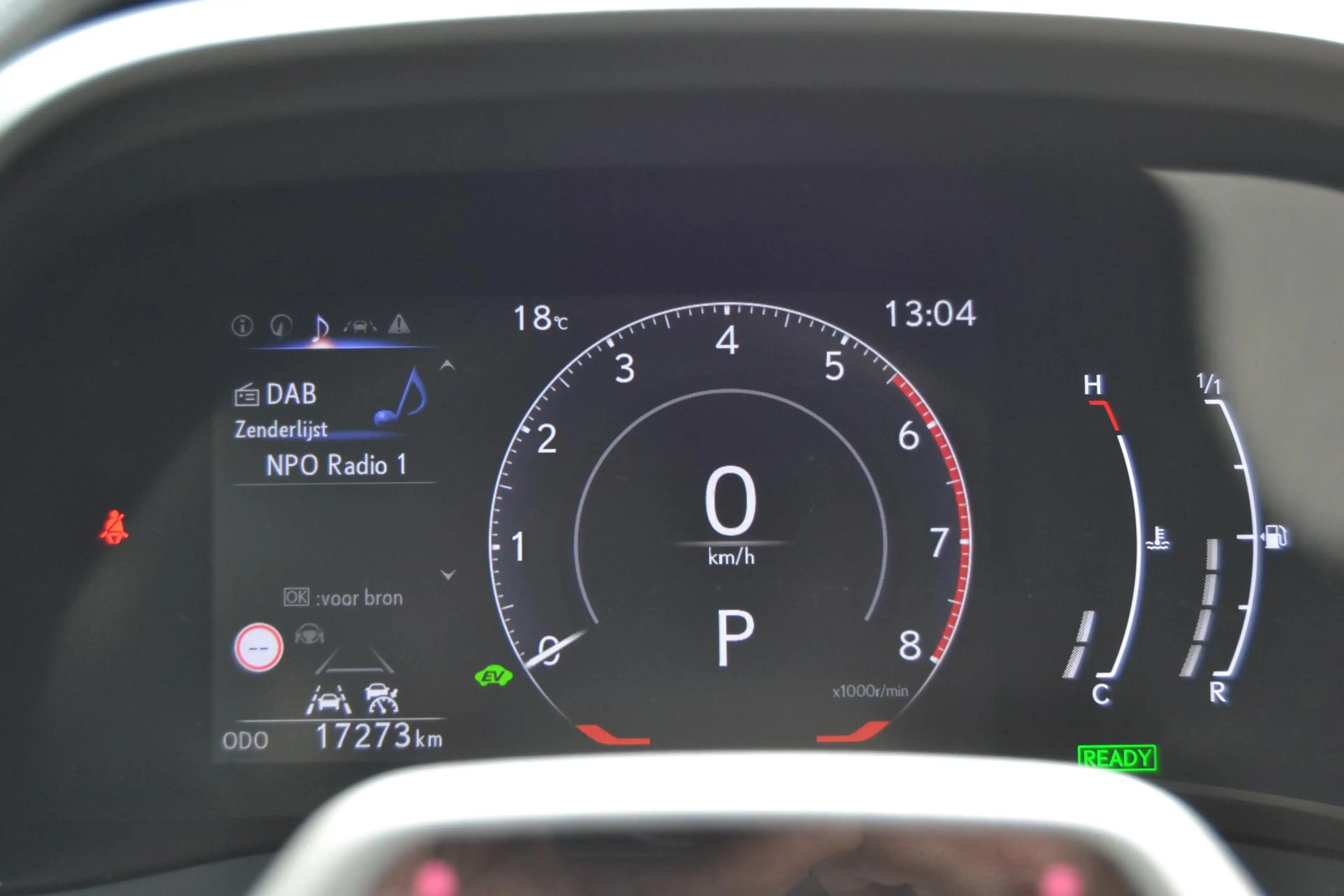 Lexus LBX 2WD STOELVERW STUURVERW PARK-SENSOR BLIND-SPOT CAR — photo 17