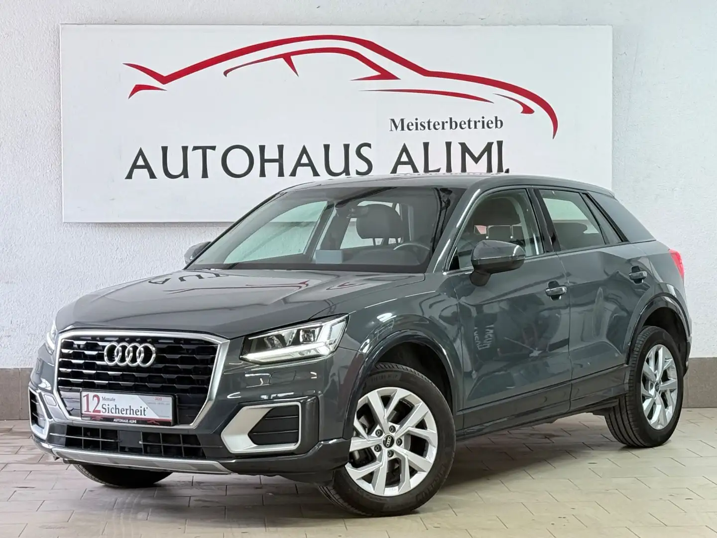 Audi Q2 30 TDI design S tronic DAB SHZ AHK LED Grau - 2