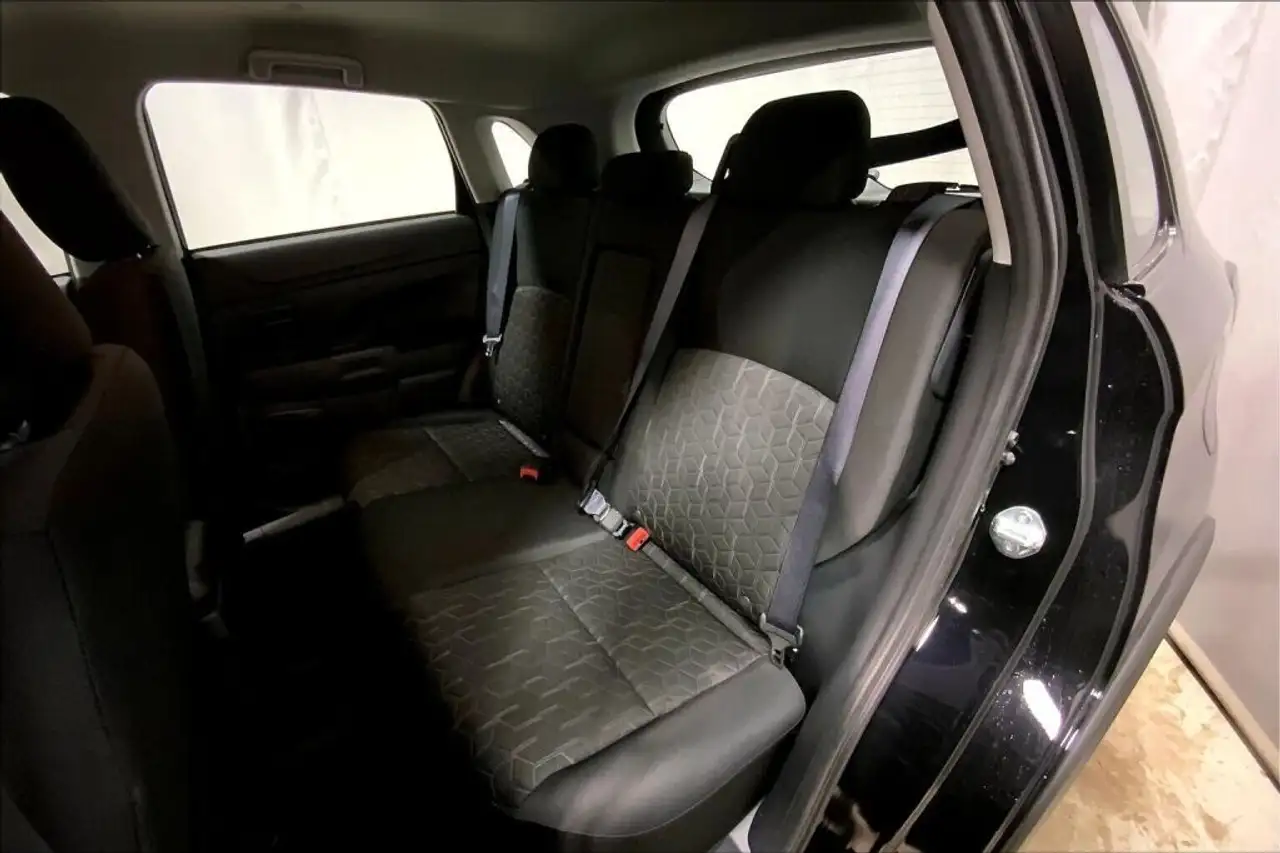 Mitsubishi RVR снимка Mitsubishi RVR