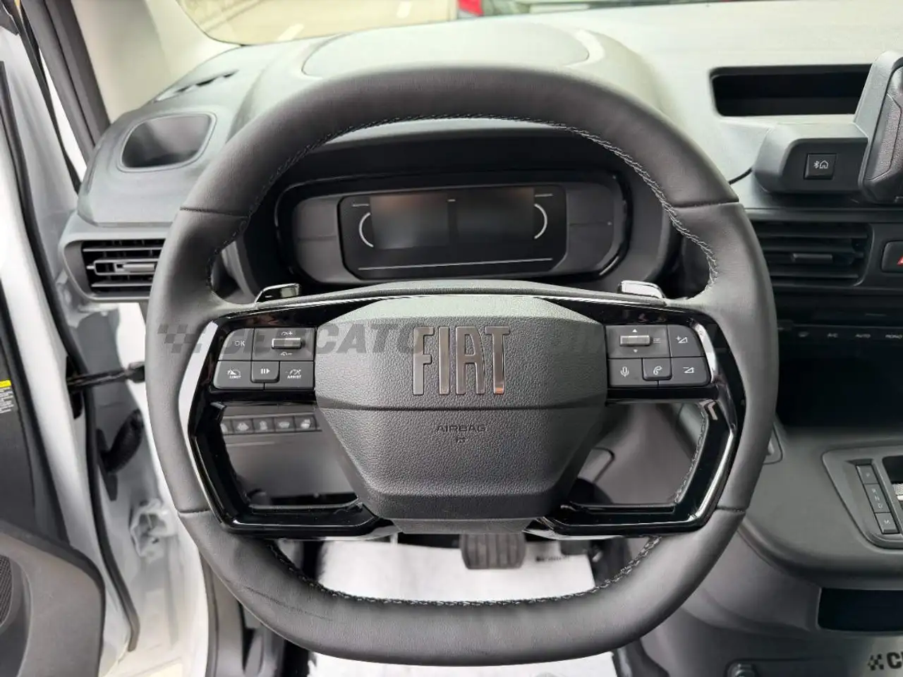 Fiat Doblo Doblo Passo Lungo 1.5 d Doblo 130cv auto 7p.ti 22