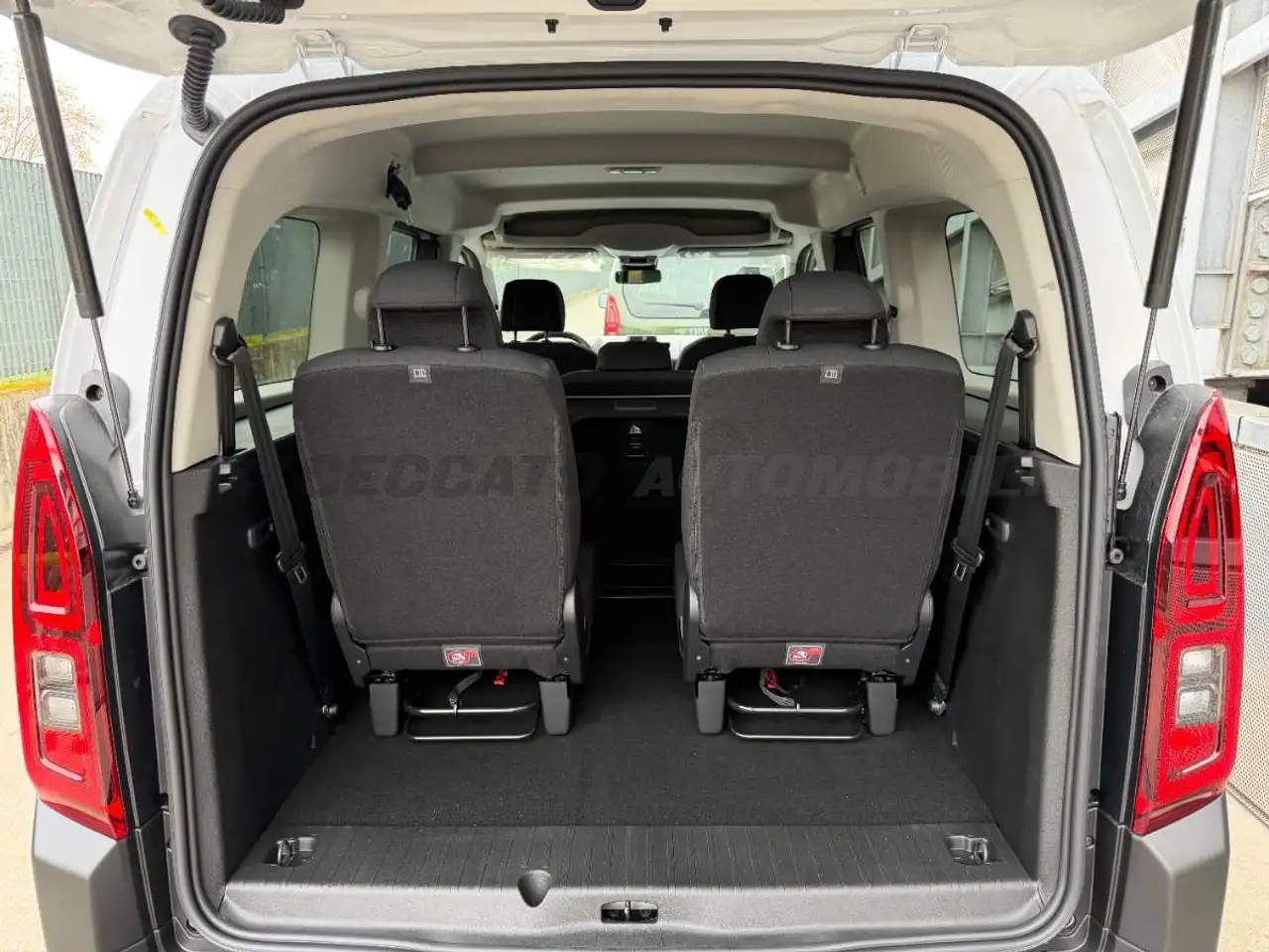 Fiat Doblo Doblo Passo Lungo 1.5 d Doblo 130cv auto 7p.ti 24
