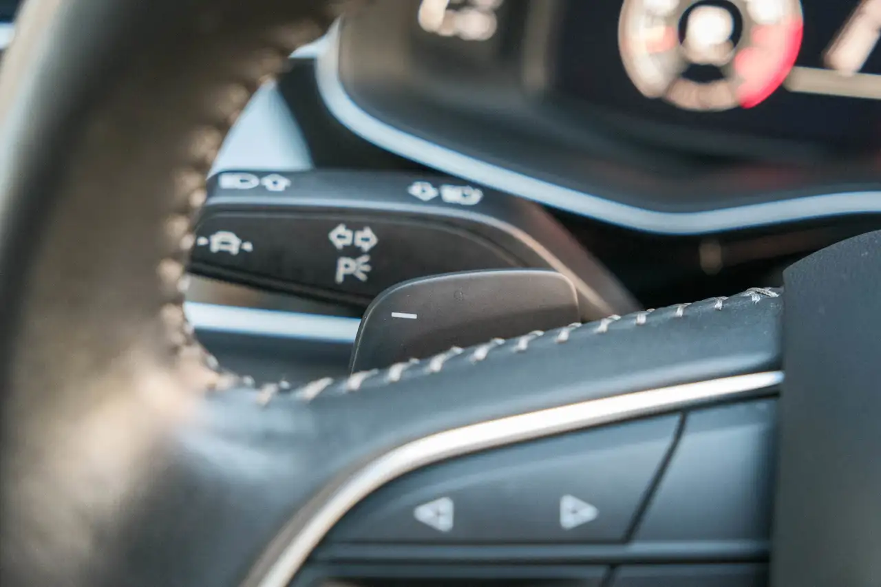 Audi Q8 снимка Audi Q8