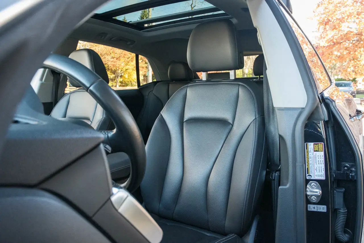 Audi Q8 снимка Audi Q8