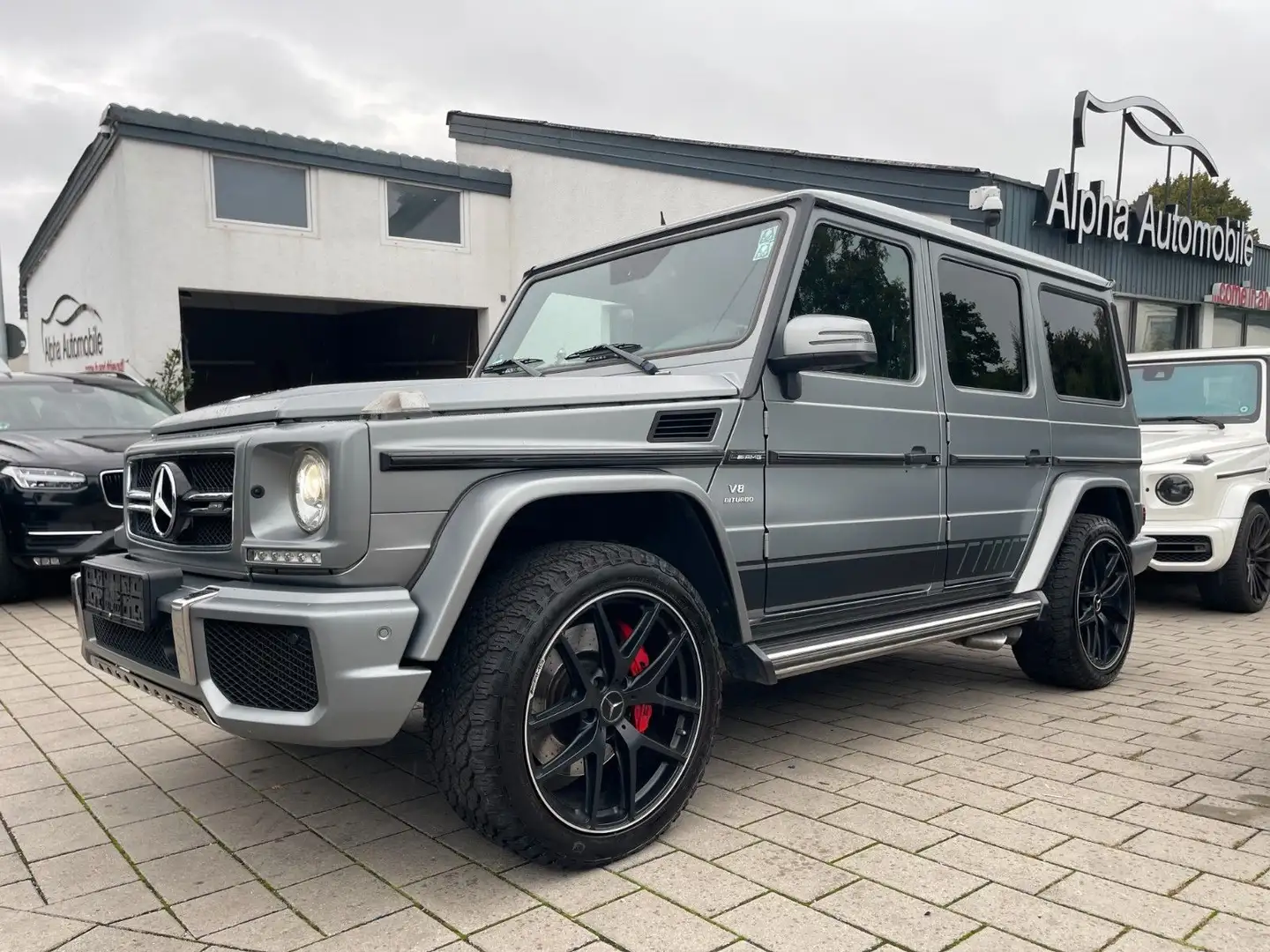 Mercedes-Benz G 63 AMG Mercedes-AMG G 63 Grau - 1