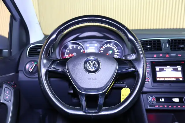 Volkswagen Polo view 27