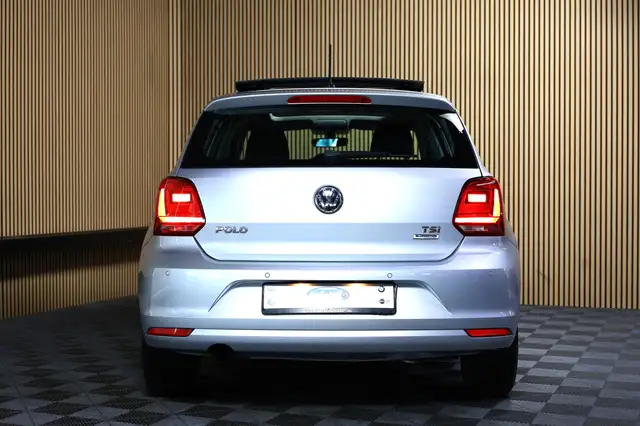 Volkswagen Polo view 11