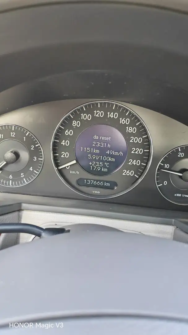 Mercedes-Benz E 270 td cdi Elegance - 2
