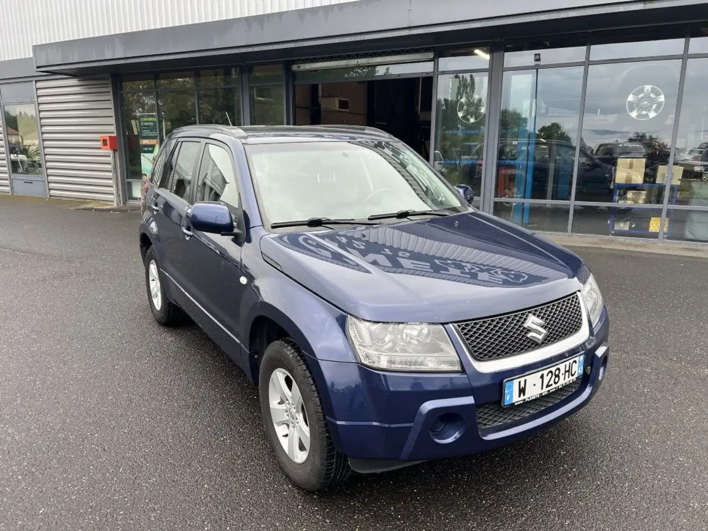 Suzuki Grand Vitara 2.0 L 140 CV Essence 5 portes Bleu - 2