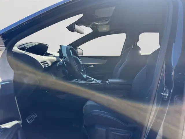 Peugeot 3008 view 8
