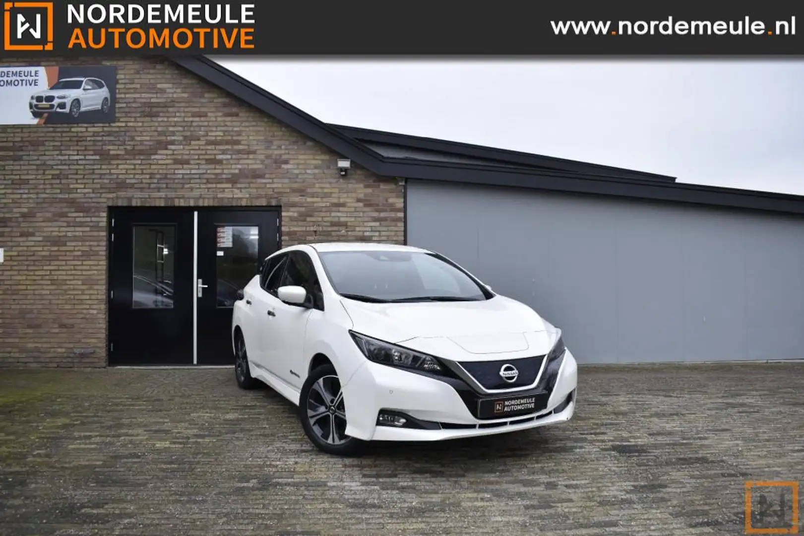 Nissan Leaf N-CONNECTA 40 KWH, Navi, 360 Camera Wit - 1
