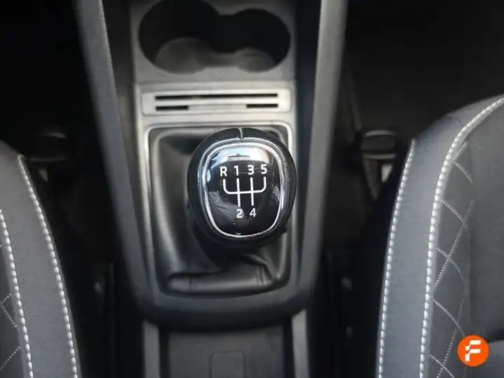 Škoda Fabia COMBI 1.0 TSI AMBITION 2021, foto 18