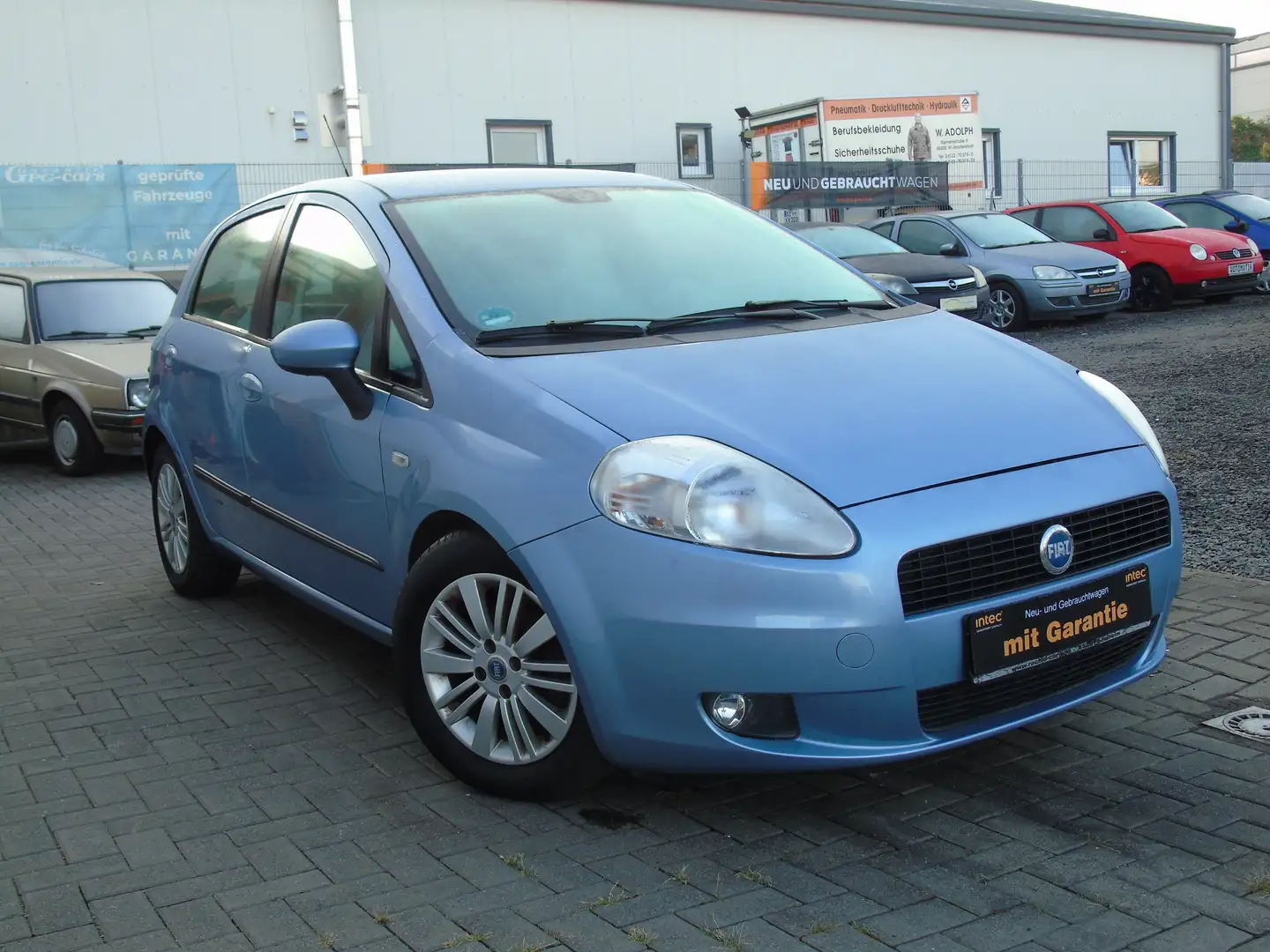 Fiat Punto GRANDE 1.4 16V*2 HD*HU NEU*INSPEKTION NEU*GARANTIE Bleu - 2