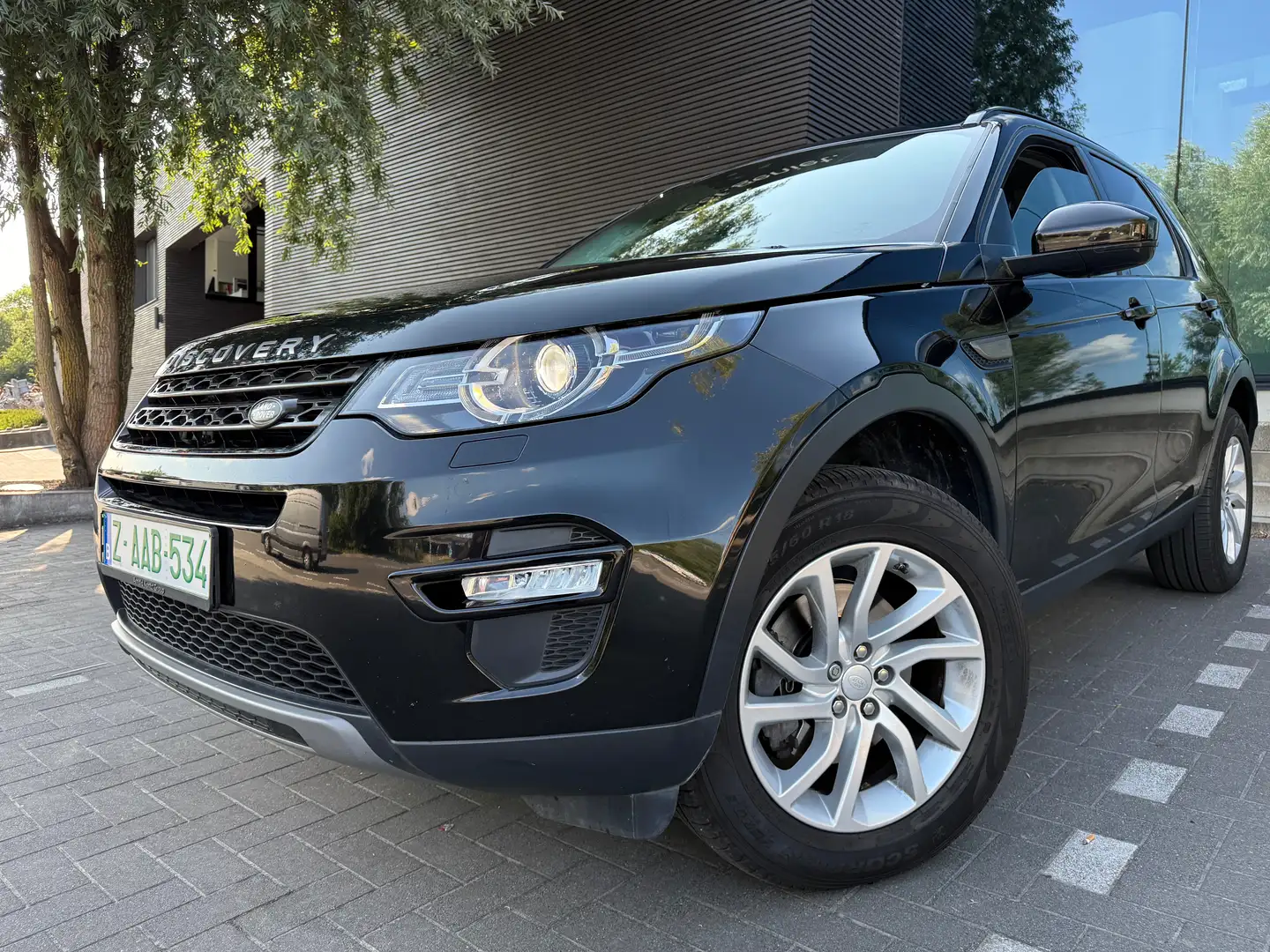 Land Rover Discovery Sport Discovery Sport 2.0TD4 Landmark,EU6D!132kw!Car-Pas Zwart - 2