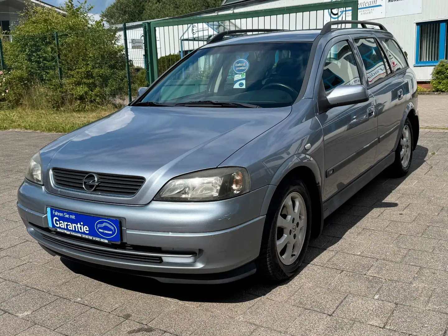 Opel Astra 1.6 Njoy TÜV & AU NEU KLIMA ALU GARANTIE Gris - 1