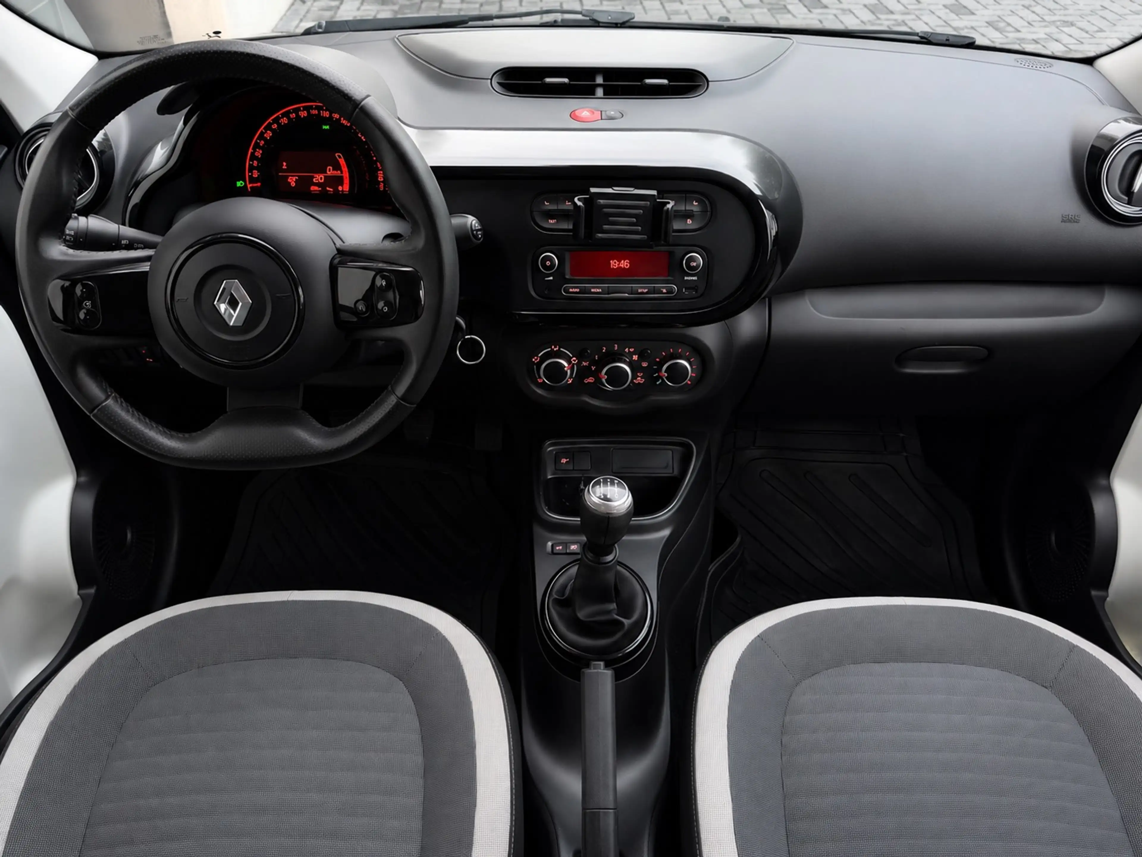 Renault Twingo Twingo 1.0 essence 2020 73 cv/ CLIM/BT/DA — photo 9