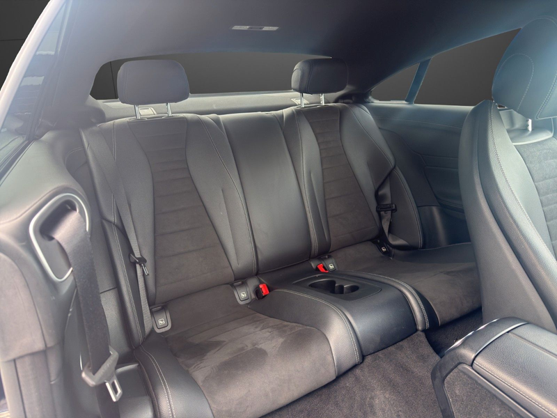 Mercedes-Benz E 200 Coupe AMG-LINE*DISTR+*360°KAM*BURMESTER* — photo 13