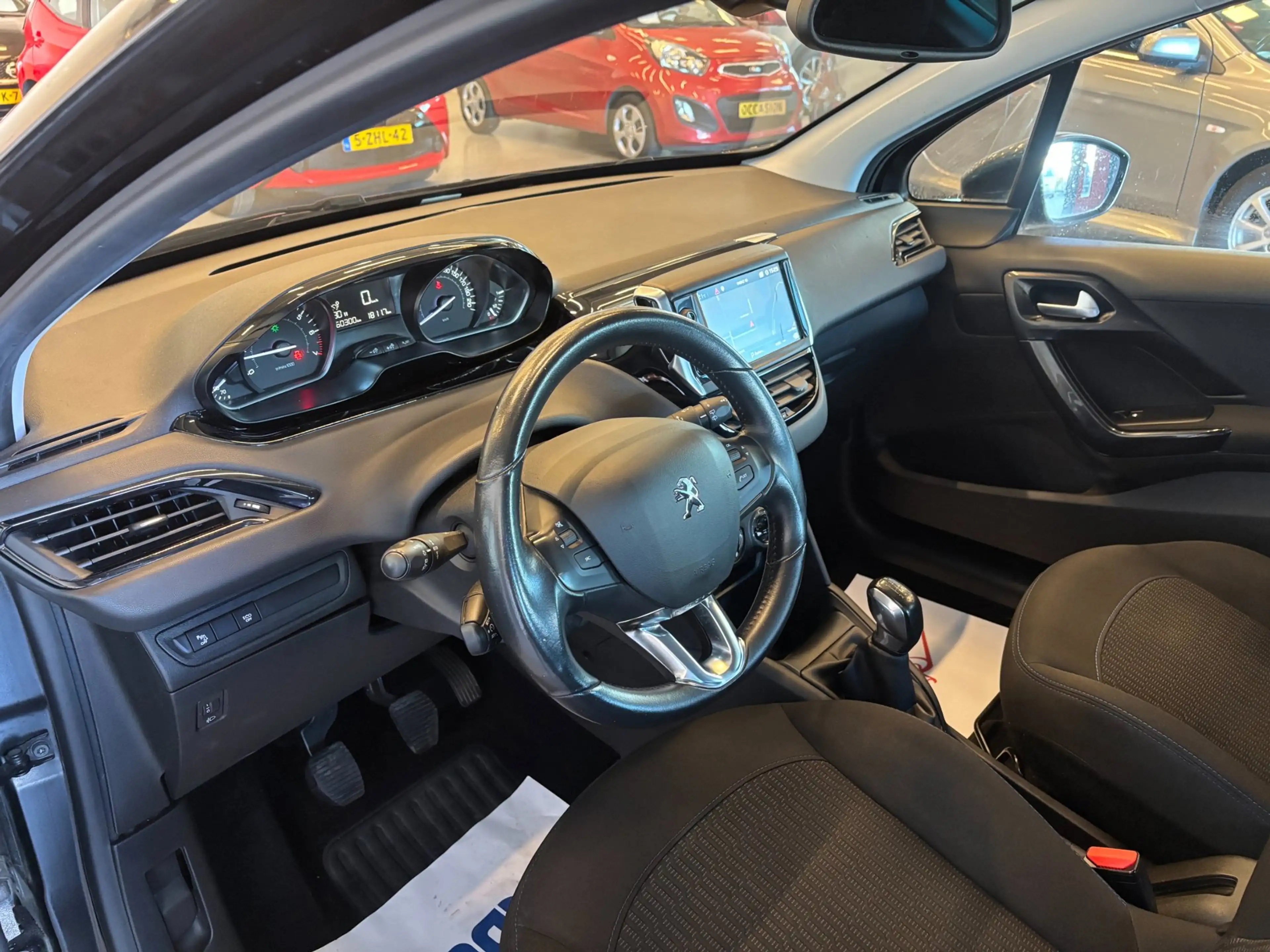 Peugeot 208 1.2 Signature | Navigatie | Cruise | Airco — photo 14
