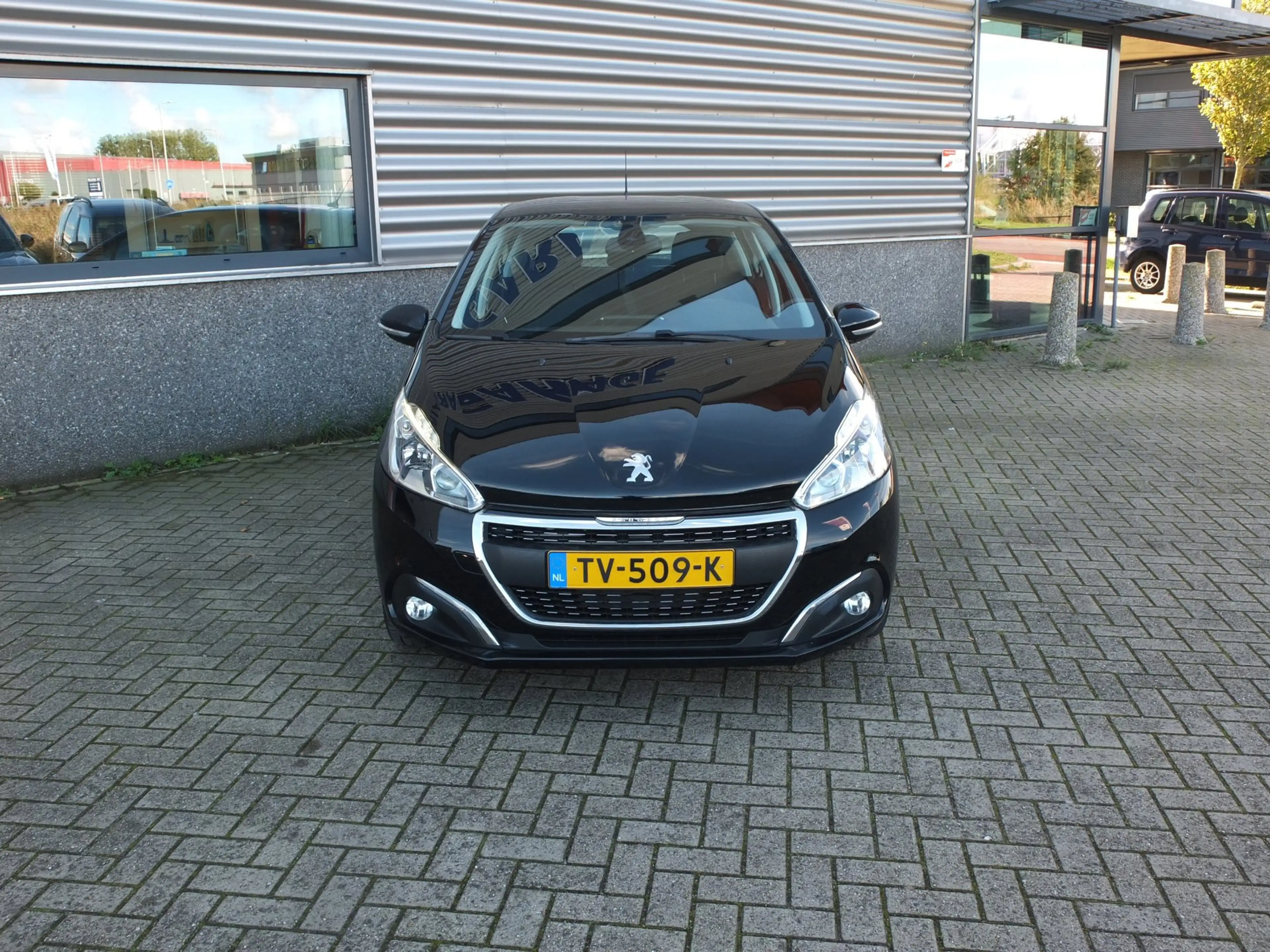 Peugeot 208 1.2 Signature | Navigatie | Cruise | Airco — photo 5