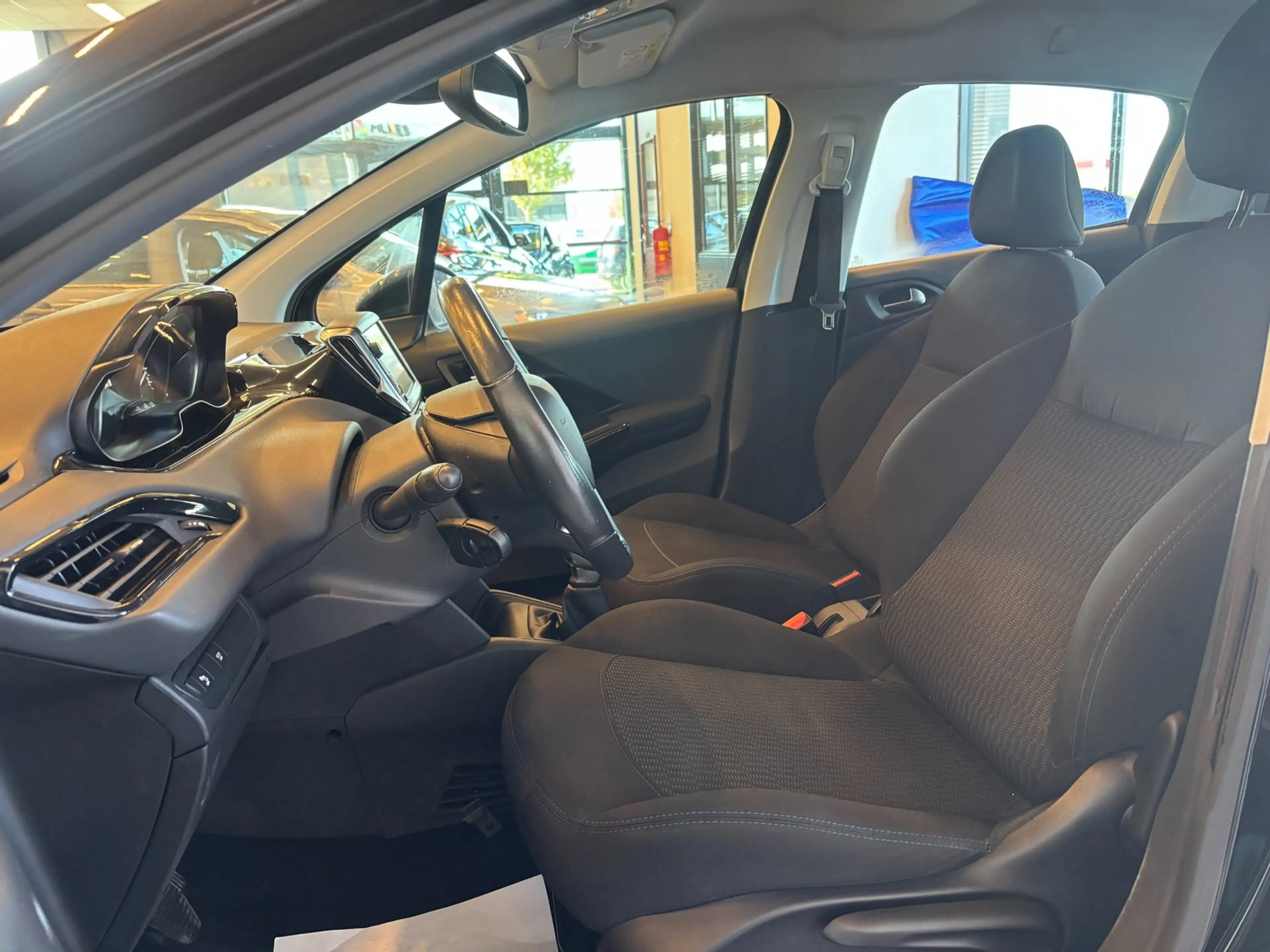 Peugeot 208 1.2 Signature | Navigatie | Cruise | Airco — photo 13
