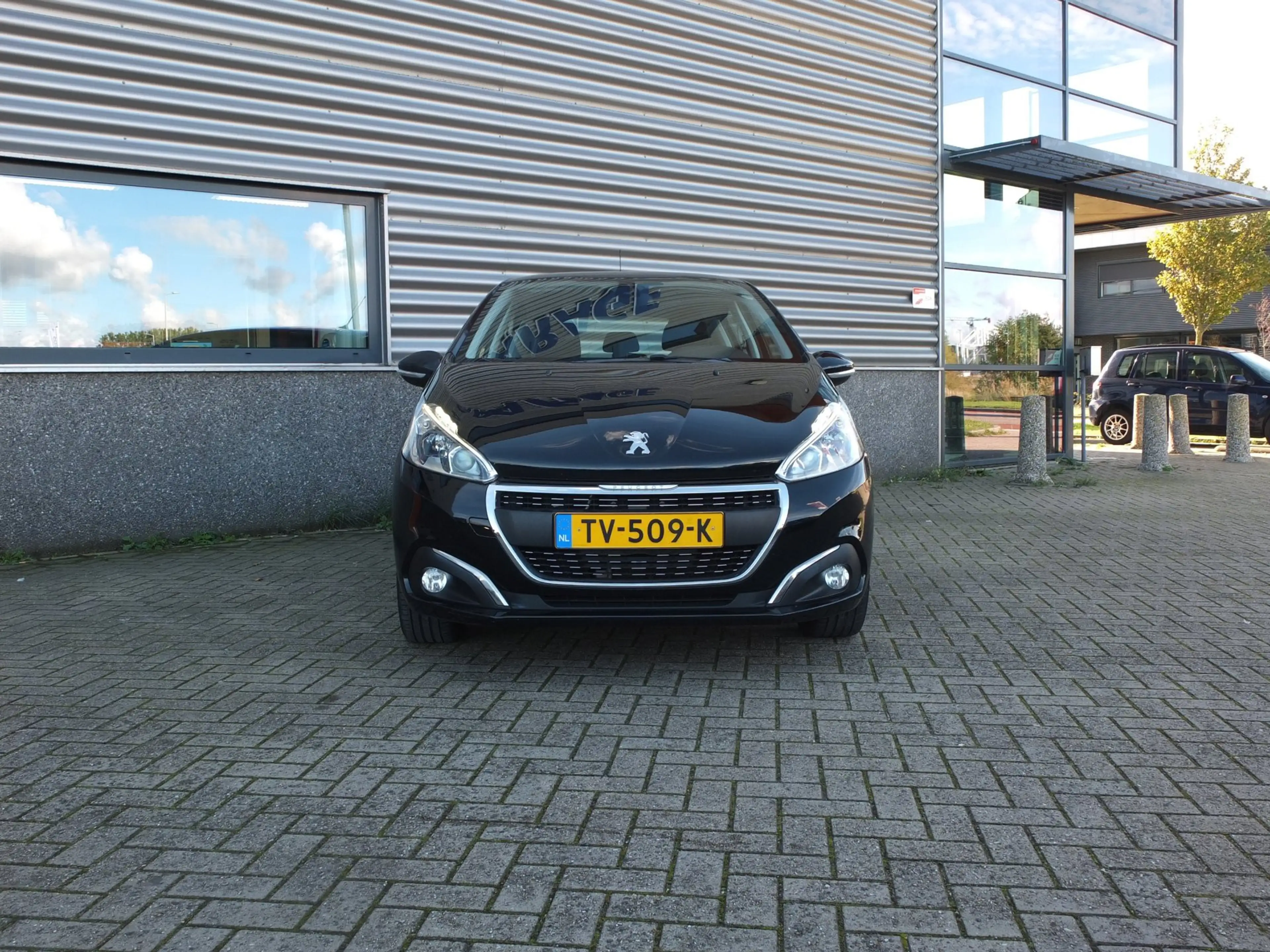 Peugeot 208 1.2 Signature | Navigatie | Cruise | Airco — photo 4