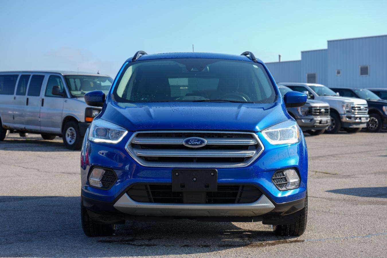 2019 Ford Escape SEL 4WD LOW KM LEATHER PANO ROOF — снимка 1