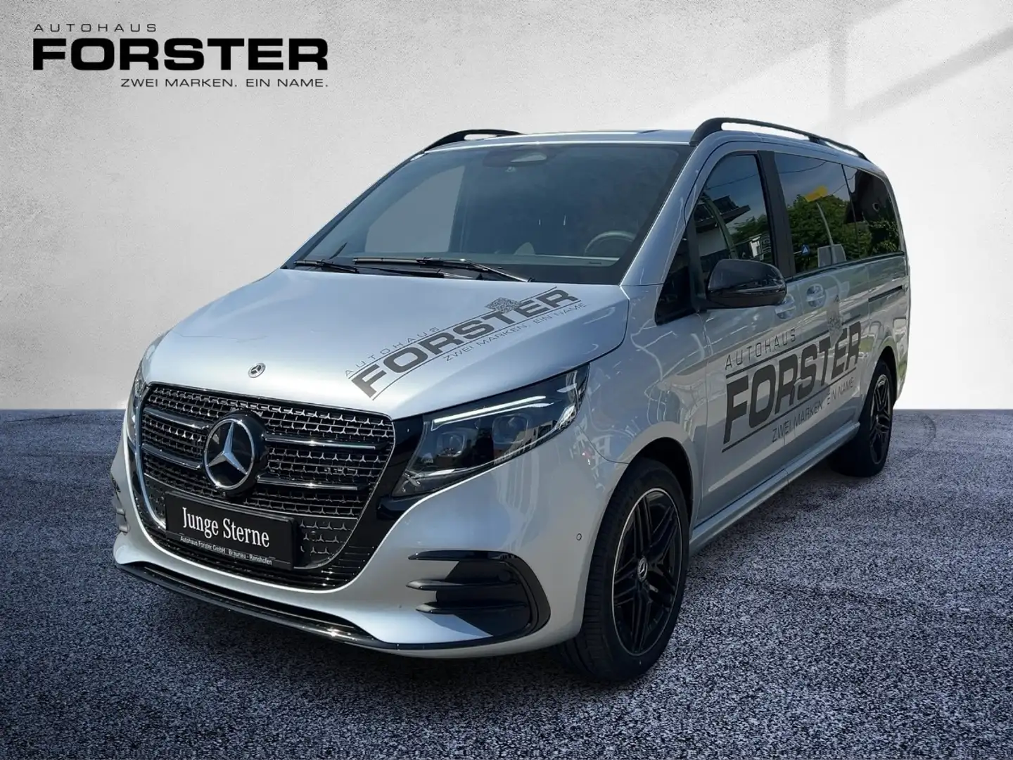 Mercedes-Benz V 300 d 4MATIC AVANTGARDE Lang AMG Night Stdhzg Silber - 2