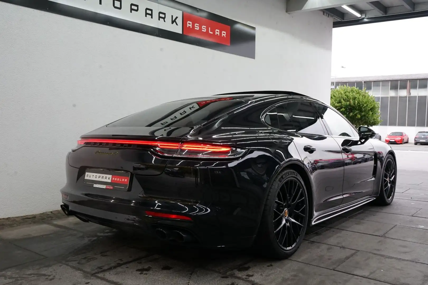 Porsche Panamera 4 E-Hybrid Platinum/SportDesign/MEGA!! Noir - 2