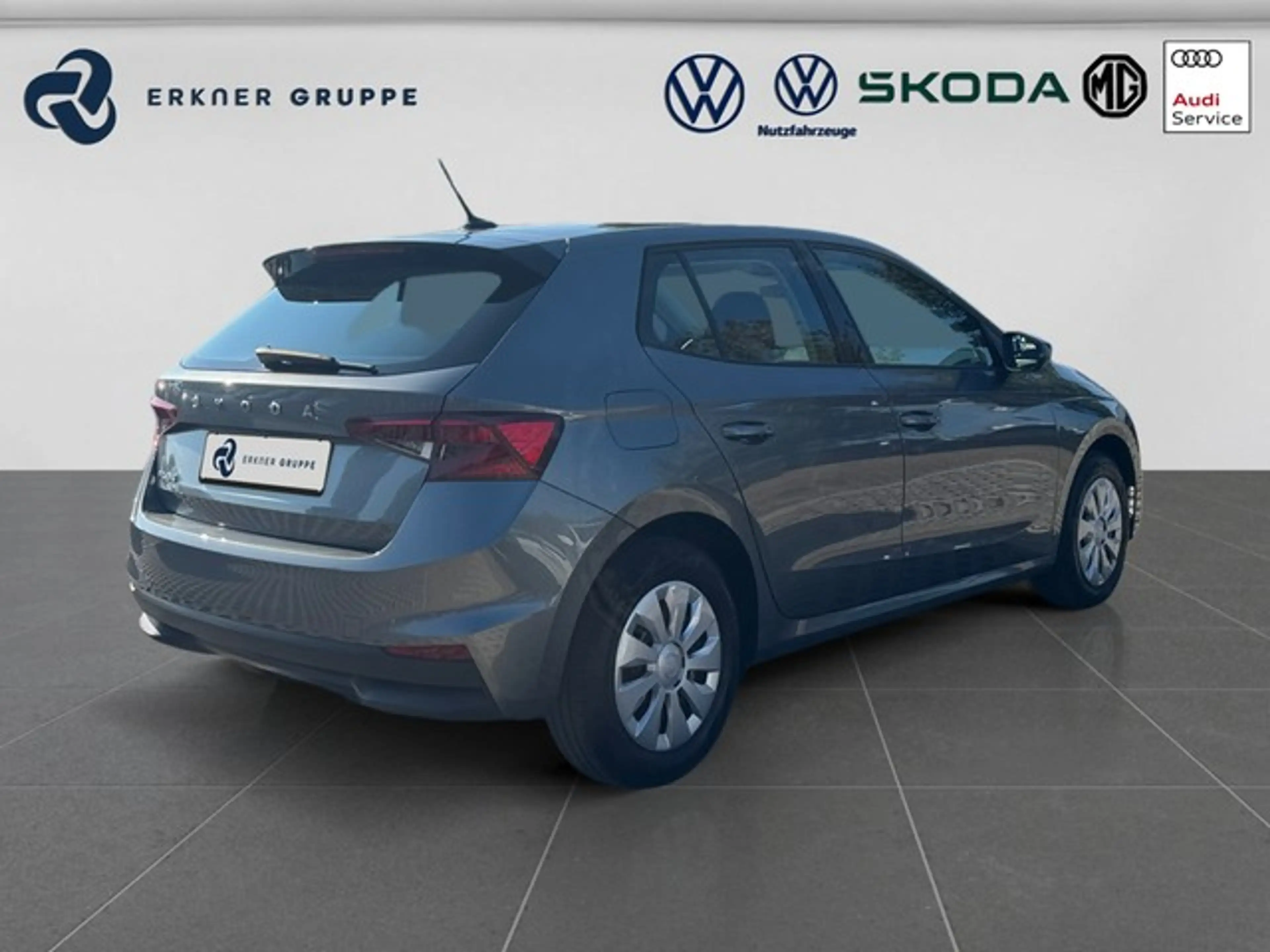 Skoda Fabia 1.0TSI Ambition+TEMPOMAT+LIGHT-ASSIST+DAB+MFL+++ — photo 5