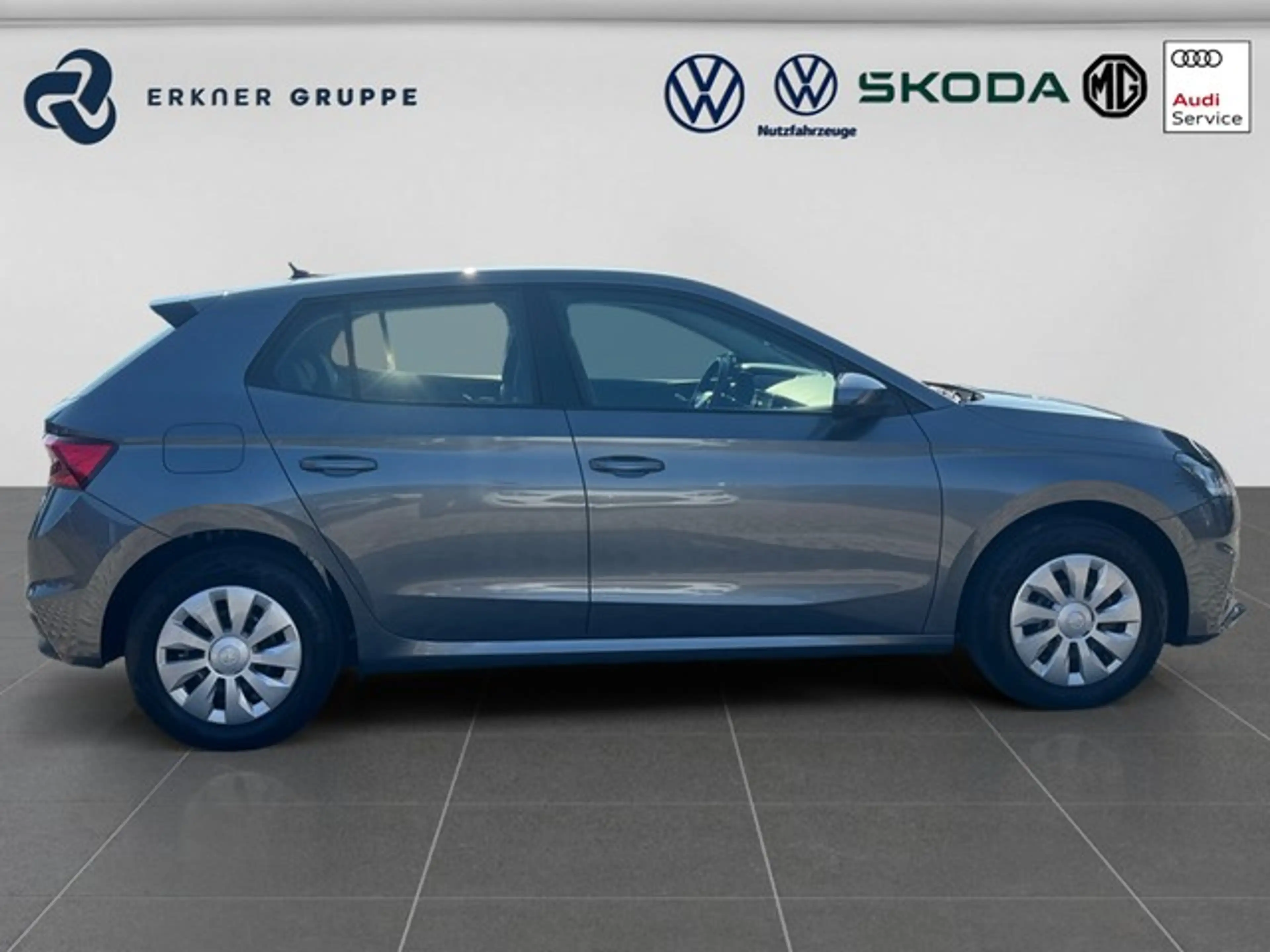 Skoda Fabia 1.0TSI Ambition+TEMPOMAT+LIGHT-ASSIST+DAB+MFL+++ — photo 6