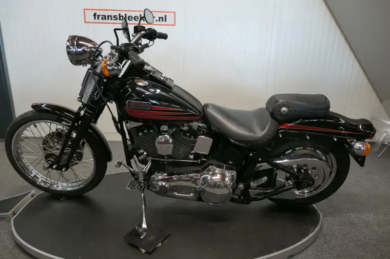 Harley-Davidson Bad Boy - foto 6