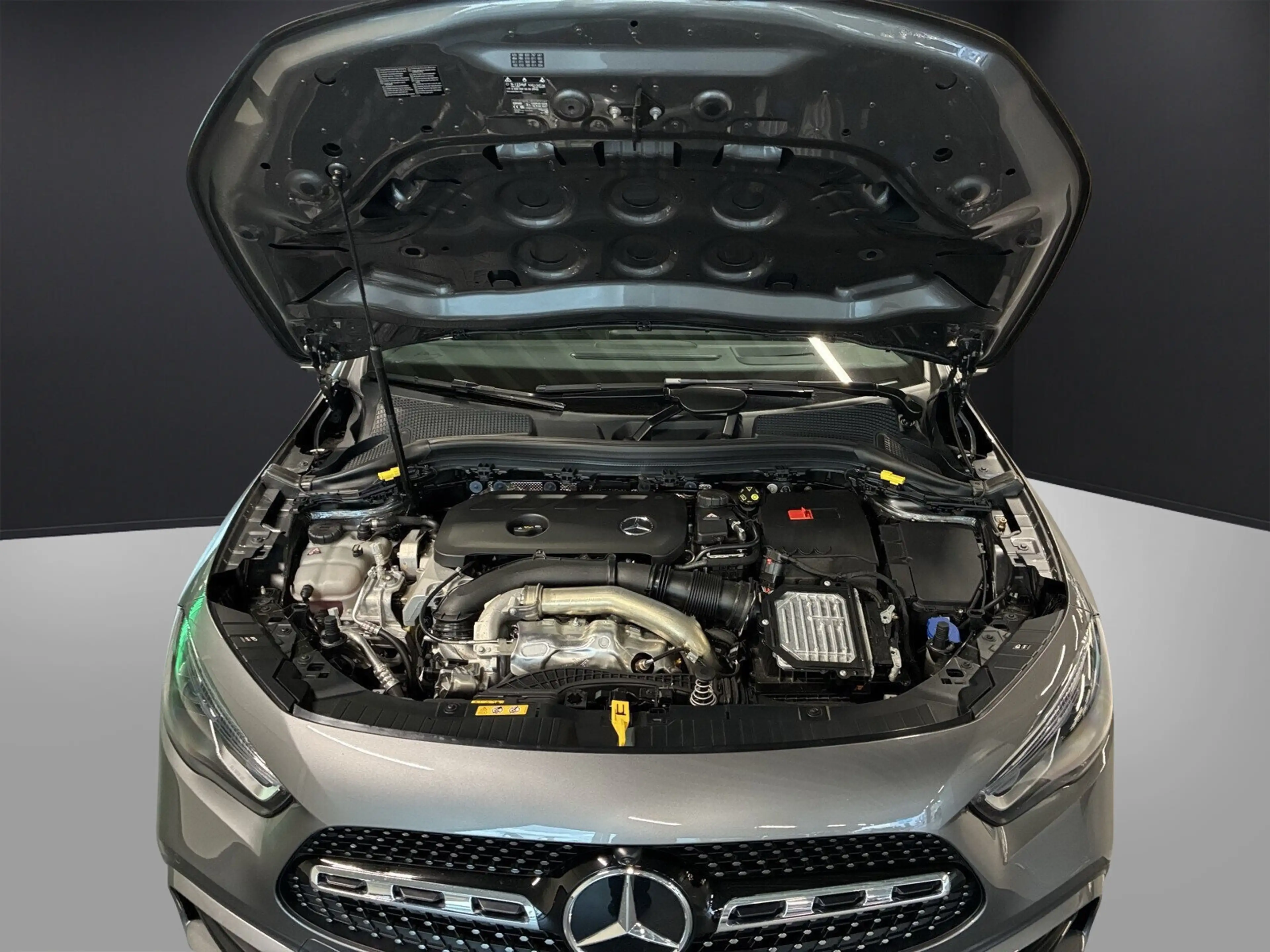 Mercedes-Benz GLA 220 GLA 220 4M AMG-LINE PANORAMA STANDH. MULTIBEAM BC — photo 13