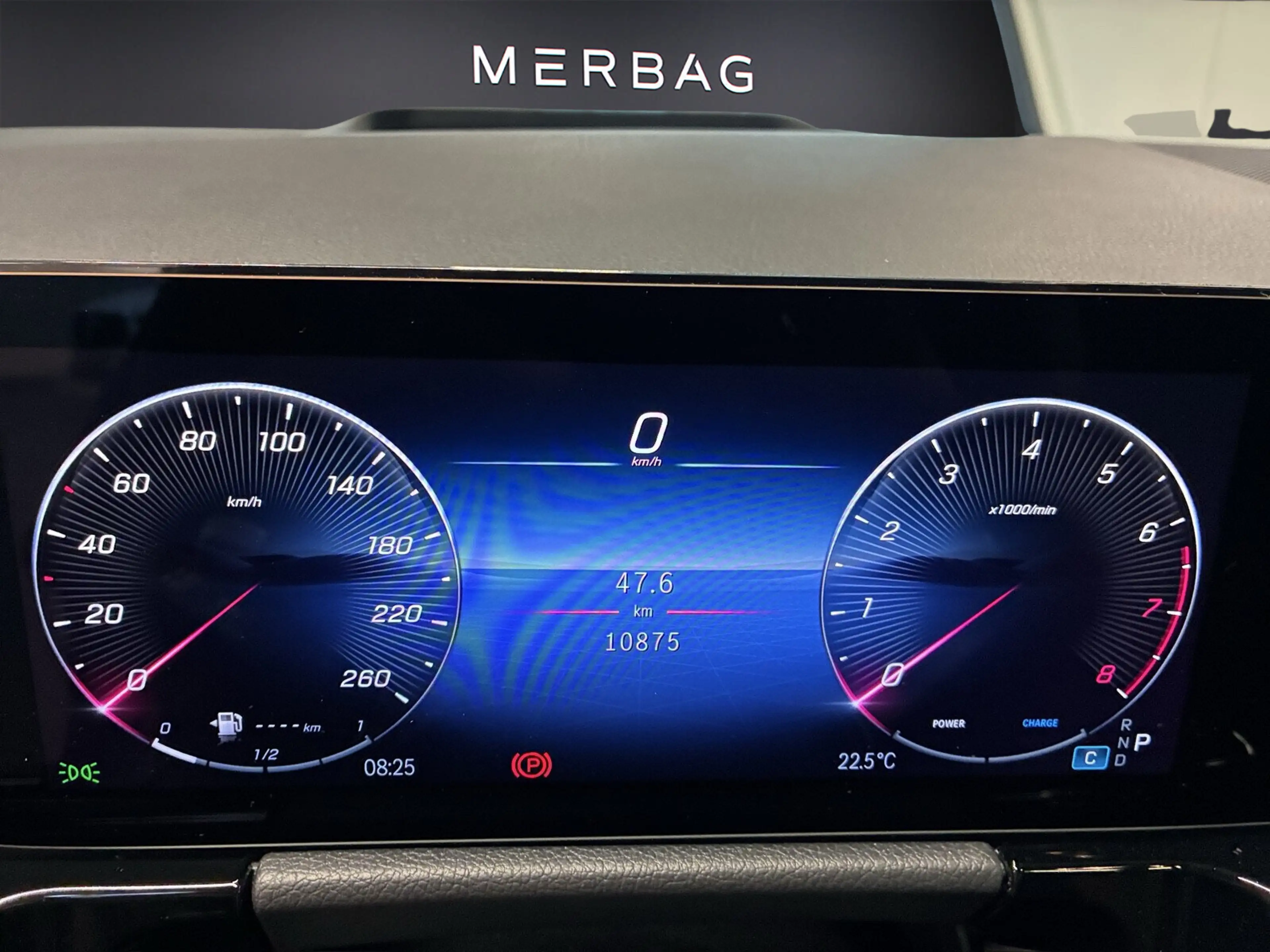 Mercedes-Benz GLA 220 GLA 220 4M AMG-LINE PANORAMA STANDH. MULTIBEAM BC — photo 15