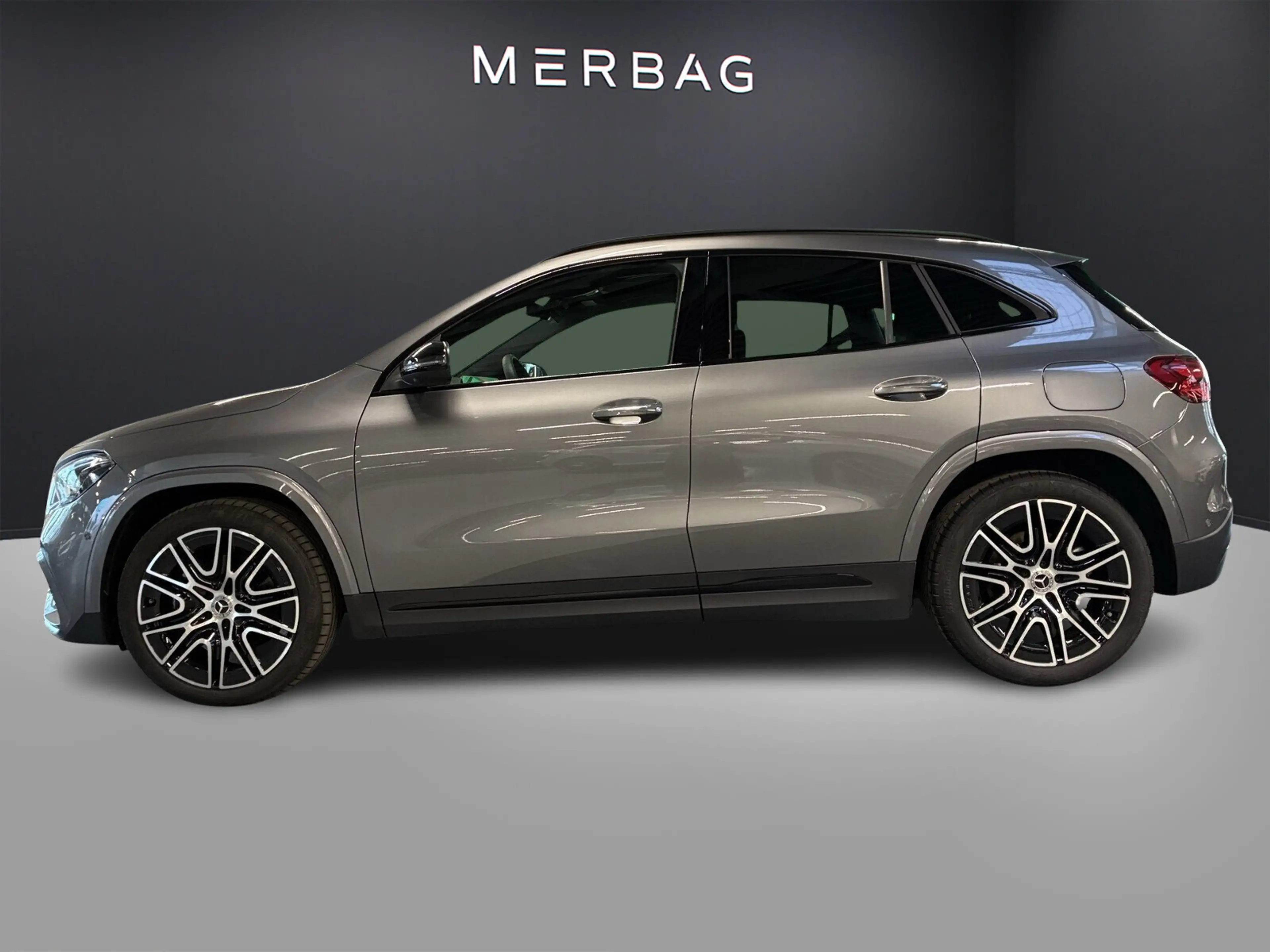 Mercedes-Benz GLA 220 GLA 220 4M AMG-LINE PANORAMA STANDH. MULTIBEAM BC — photo 8