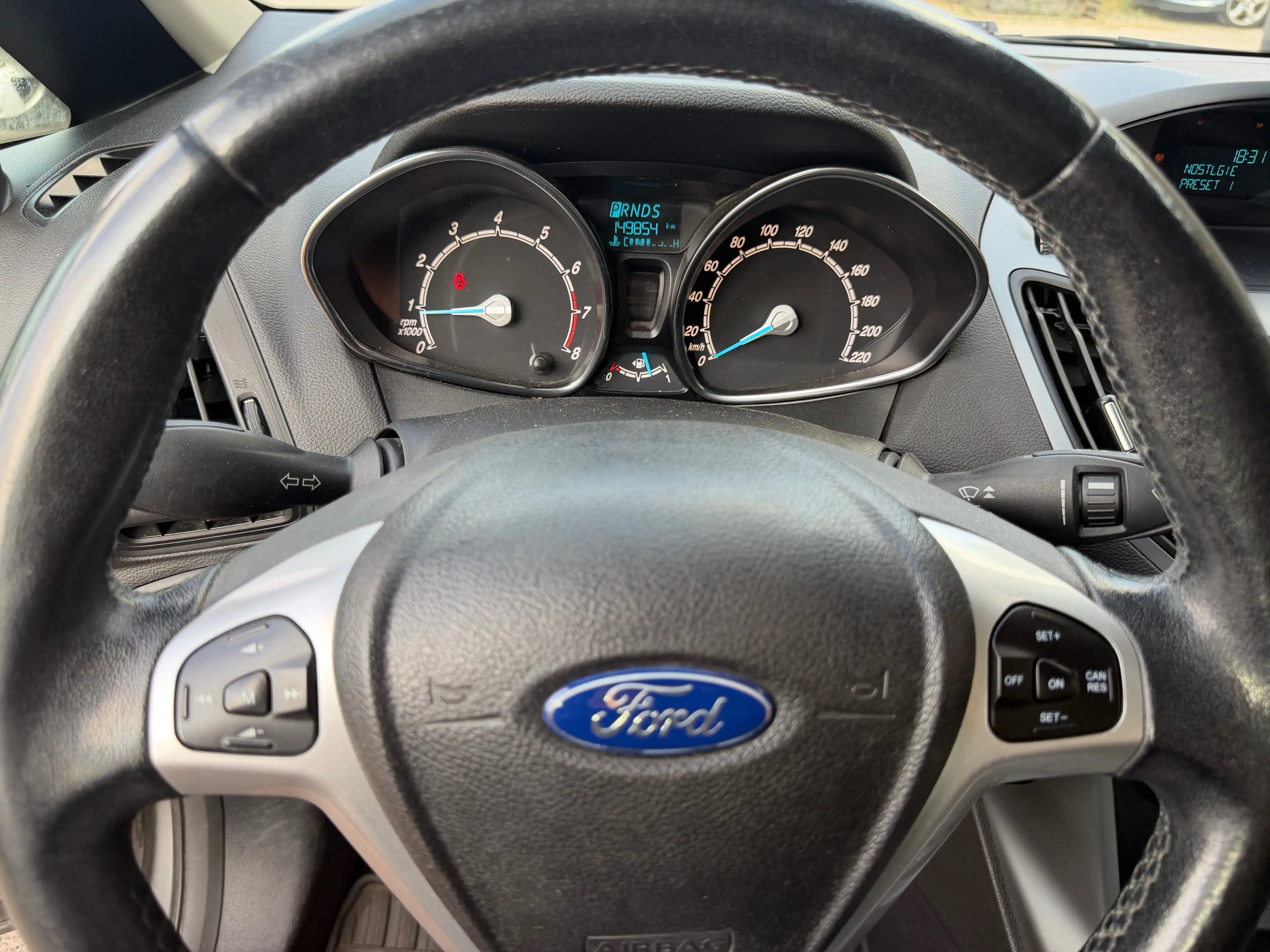 Ford B-Max B-Max 1.6i Ti-VCT Trend PowerShift — photo 14