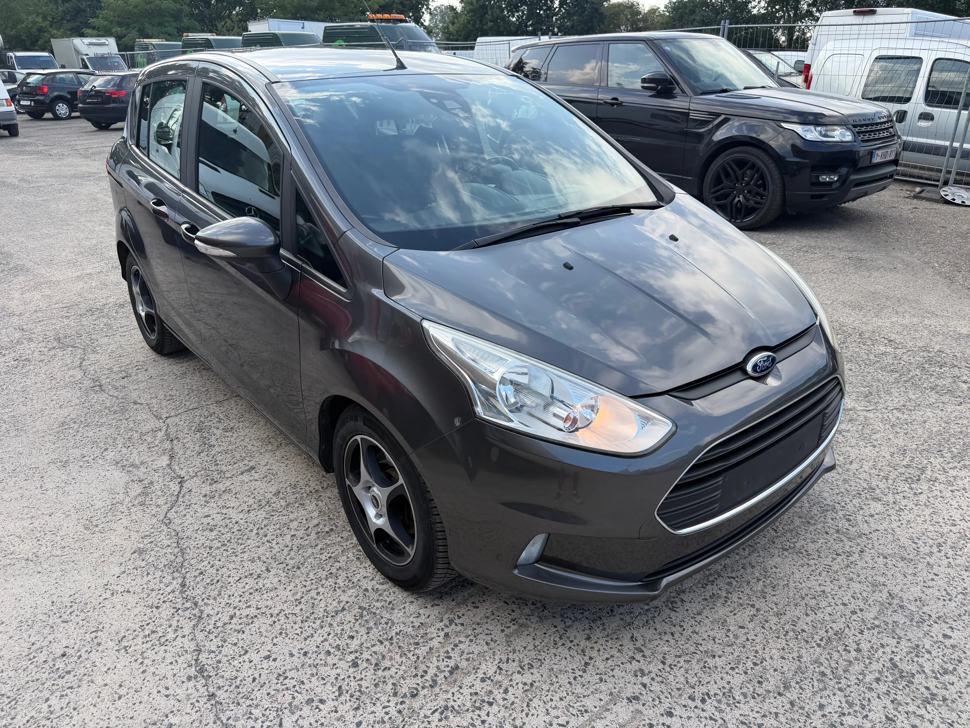 Ford B-Max B-Max 1.6i Ti-VCT Trend PowerShift — photo 4