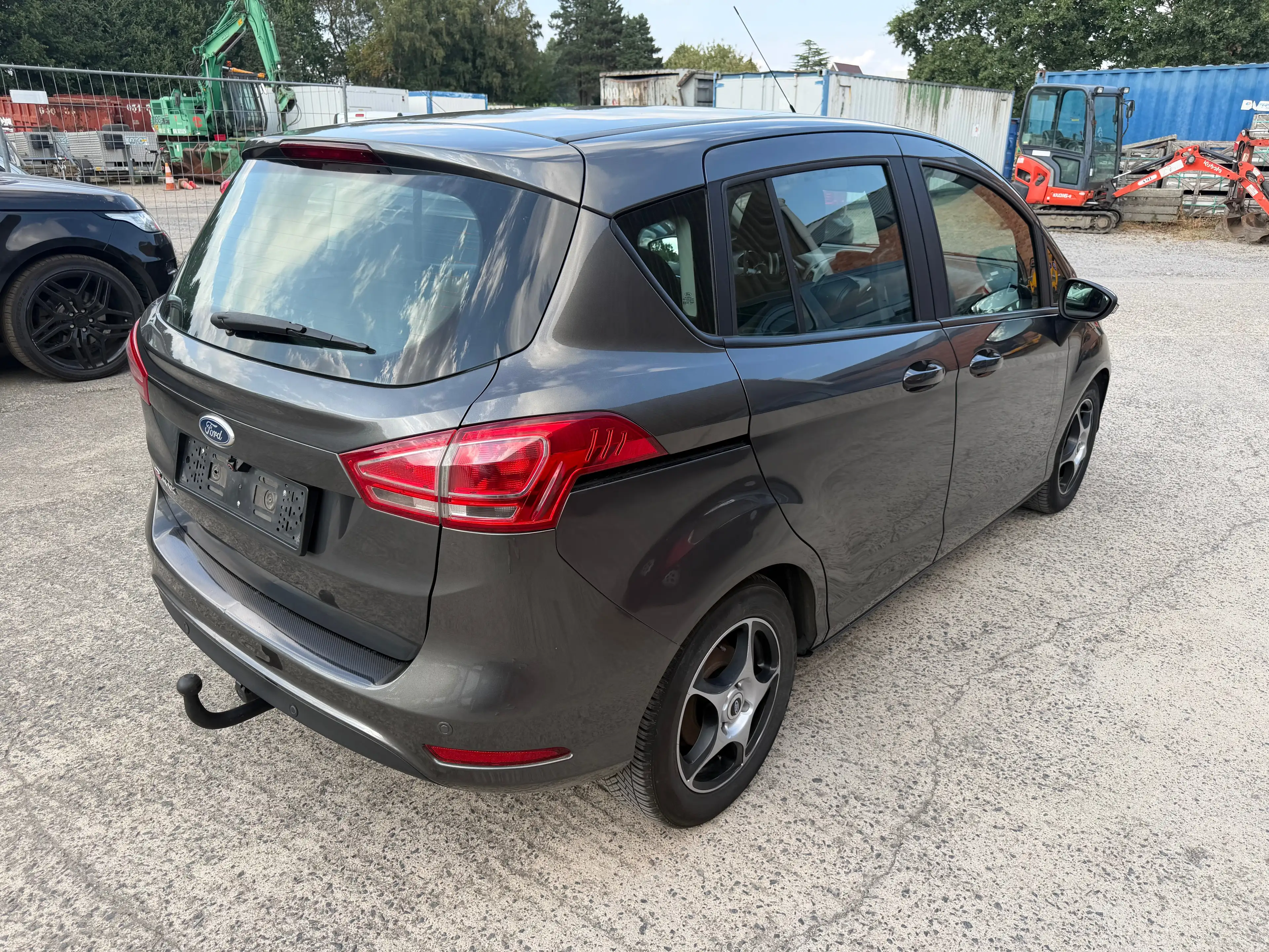 Ford B-Max B-Max 1.6i Ti-VCT Trend PowerShift — photo 6