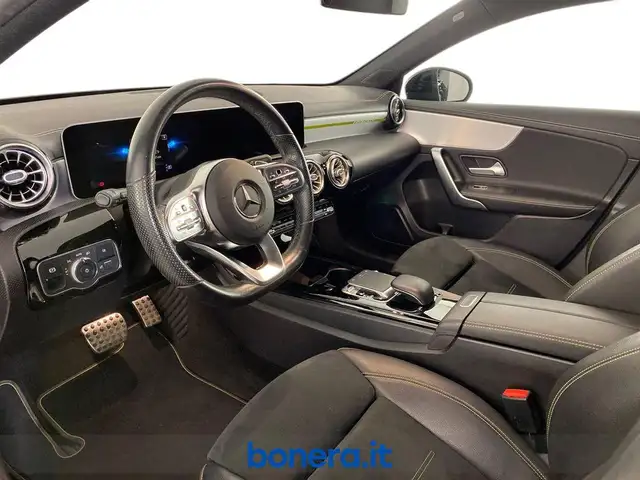 Mercedes-Benz A-Class view 9