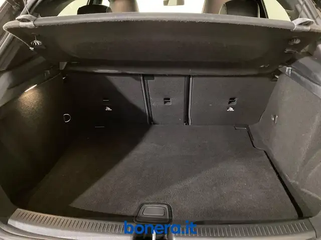 Mercedes-Benz A-Class view 8