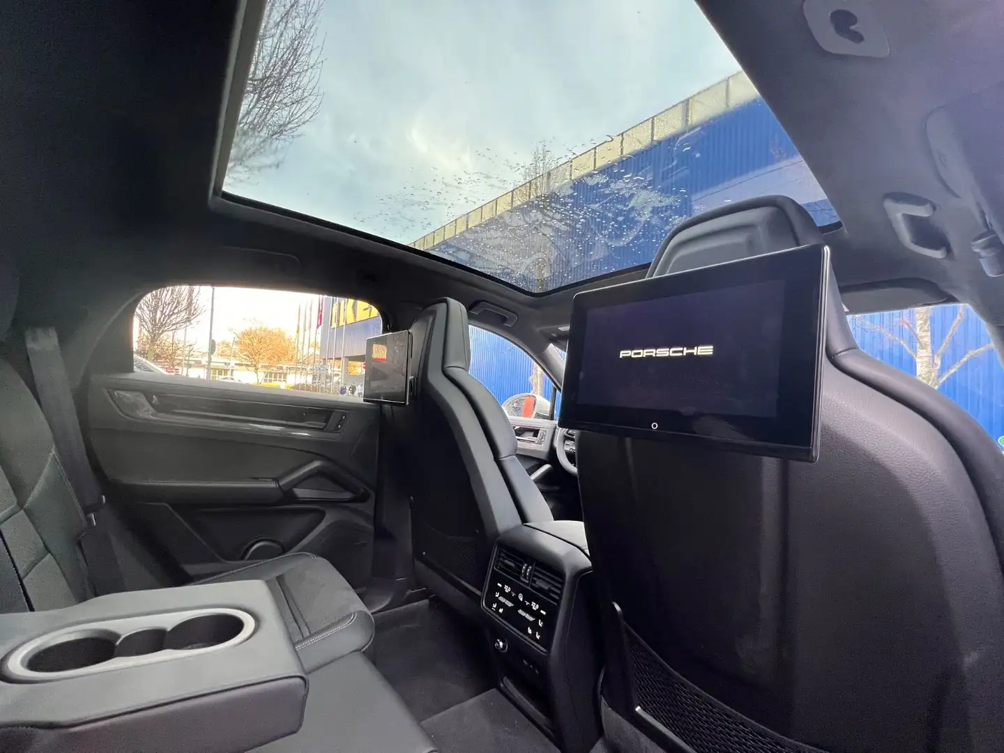 Porsche Cayenne Coupe GTS V8 #KREIDE! 22"ALU! MY2026! Grijs - 1