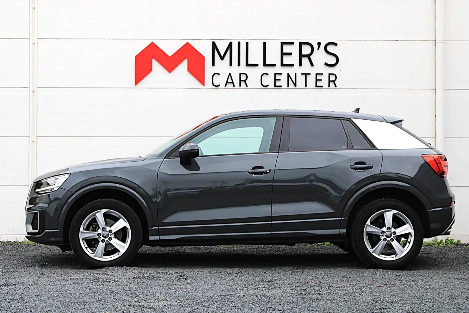 Audi Q2 35 TFSI CoD Sport MATRIX LED LEDER STOELVERWARMING Grijs - 2