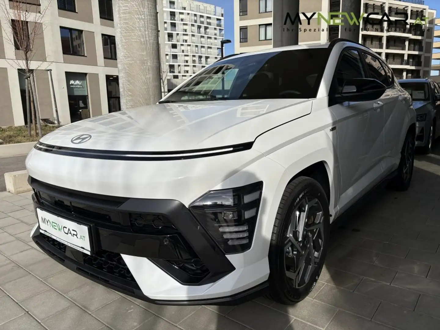 Hyundai KONA N-Line 1,6 GDI Hybrid DCT Aut. | NAV 18"Alu Blanc - 2