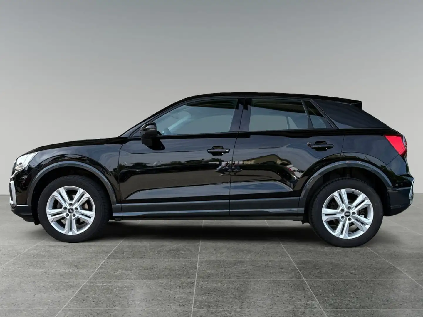 Audi Q2 30 TFSI adv. AHK Navi+ elektr. Gepäckr. LED Negro - 2