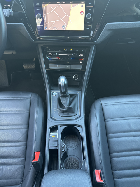 Volkswagen Touran 2.0 TDI DSG CL NAV+LED+V-COCKPIT+AHK+PP — photo 12